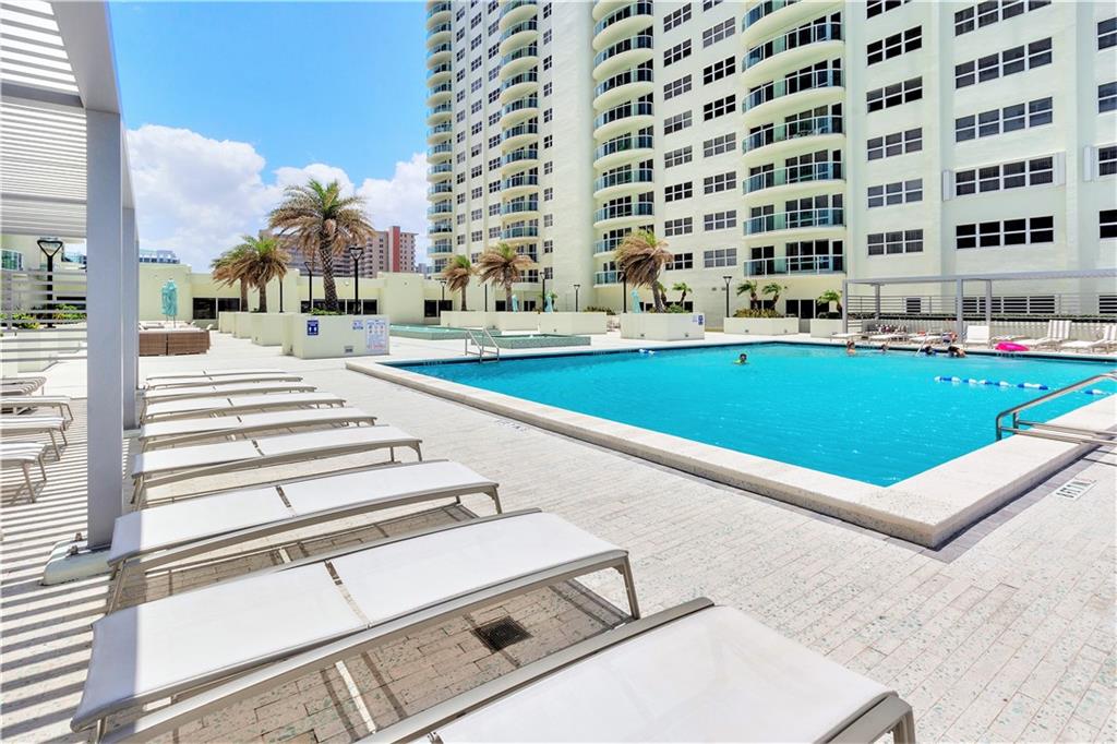 Southpoint South - Residential