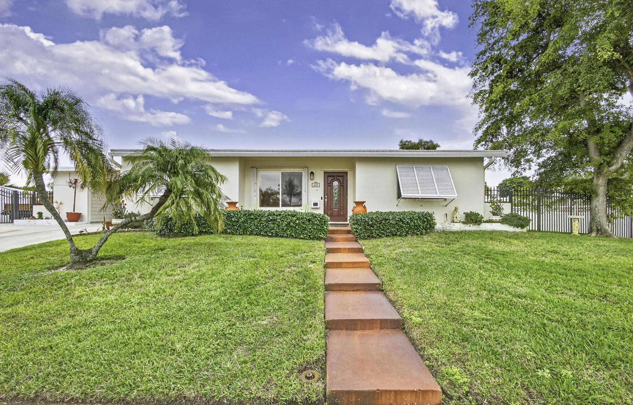 Properties 1610 Crest Drive