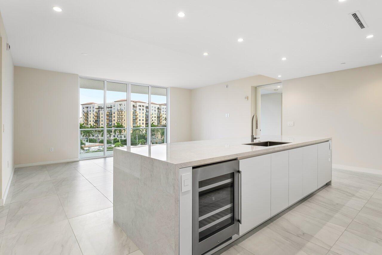 ALINA BOCA RATON CONDO - Residential