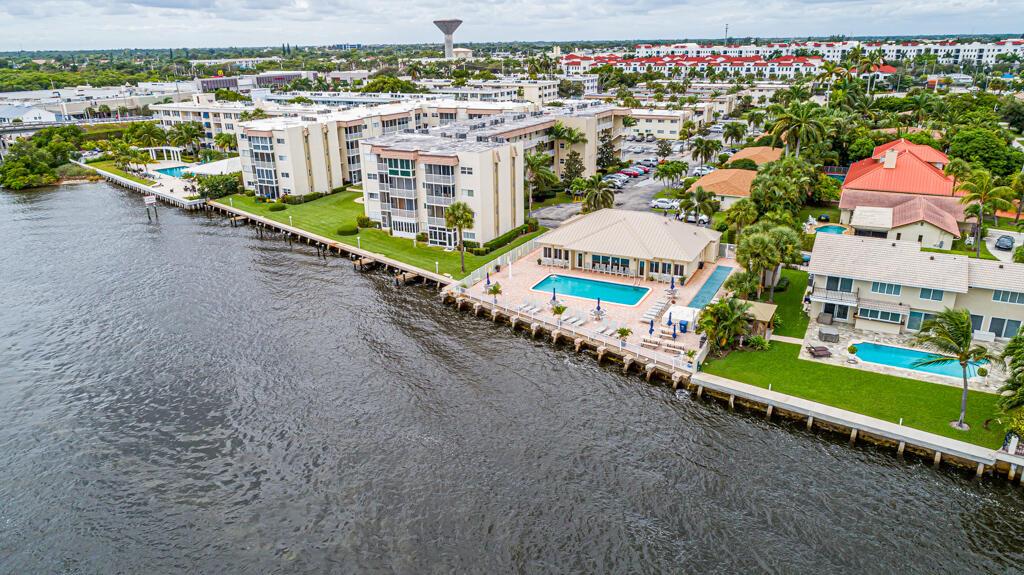 646 Snug Harbor Drive H301