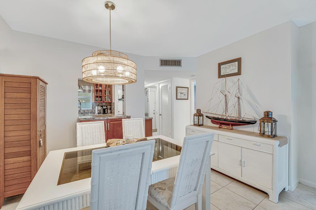 SNUG HARBOR GARDENS CONDO - Residential