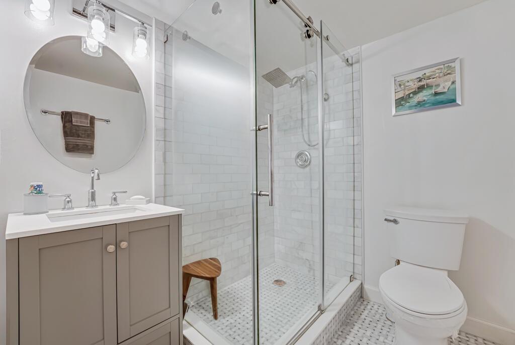 SNUG HARBOR GARDENS CONDO - Residential