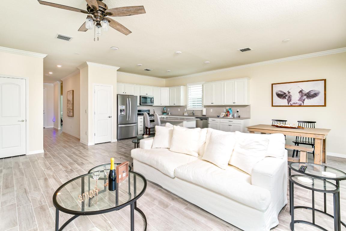 PULTE AT TRADITION PHASE 1 - Residential