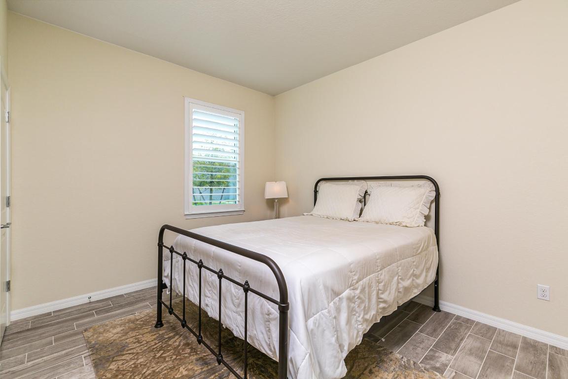 PULTE AT TRADITION PHASE 1 - Residential