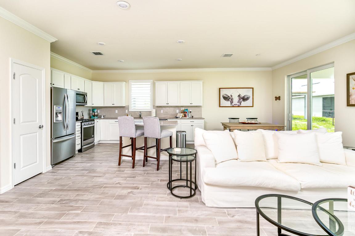 PULTE AT TRADITION PHASE 1 - Residential