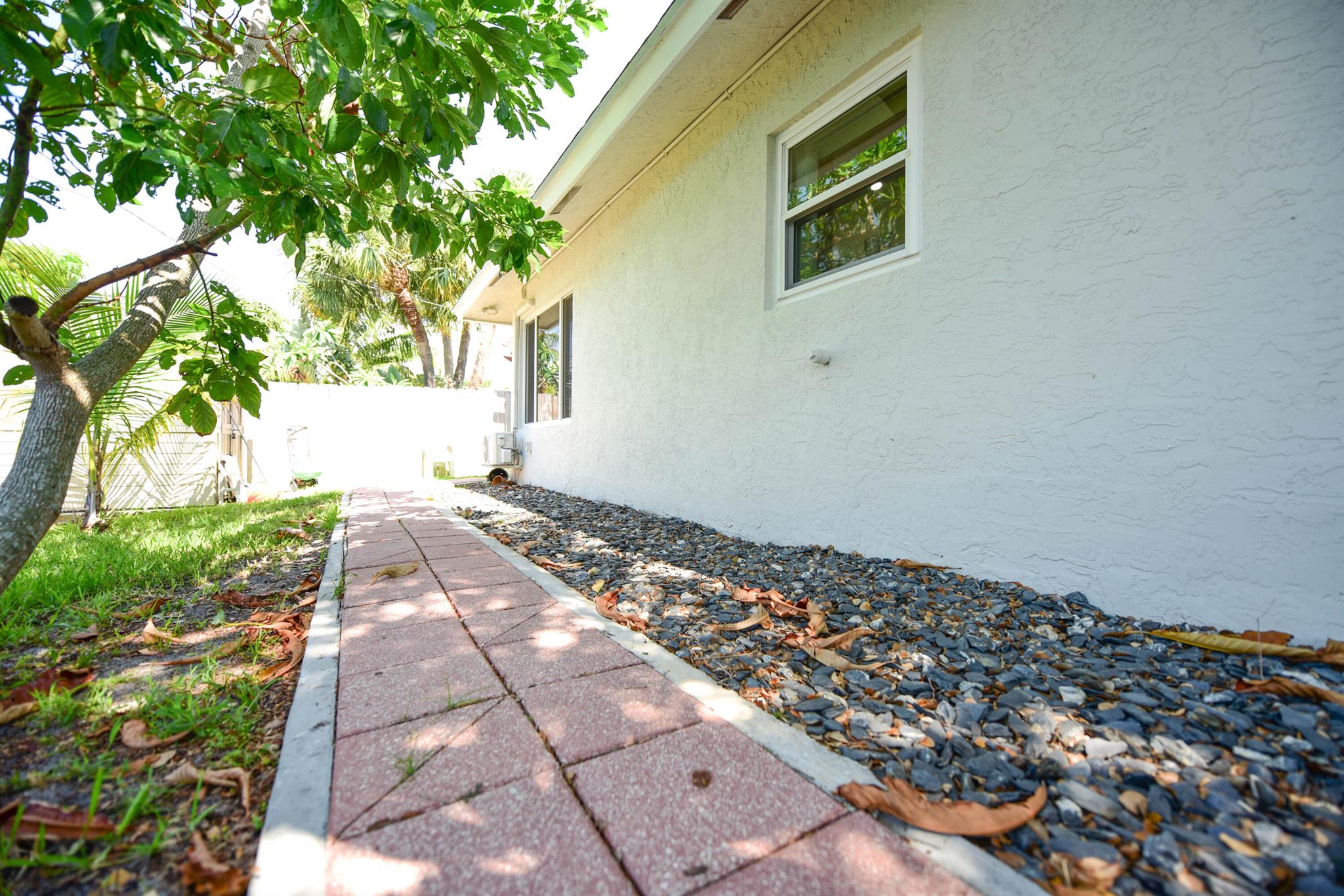 NORTH LAKE WORTH IN PB 5 - Residential