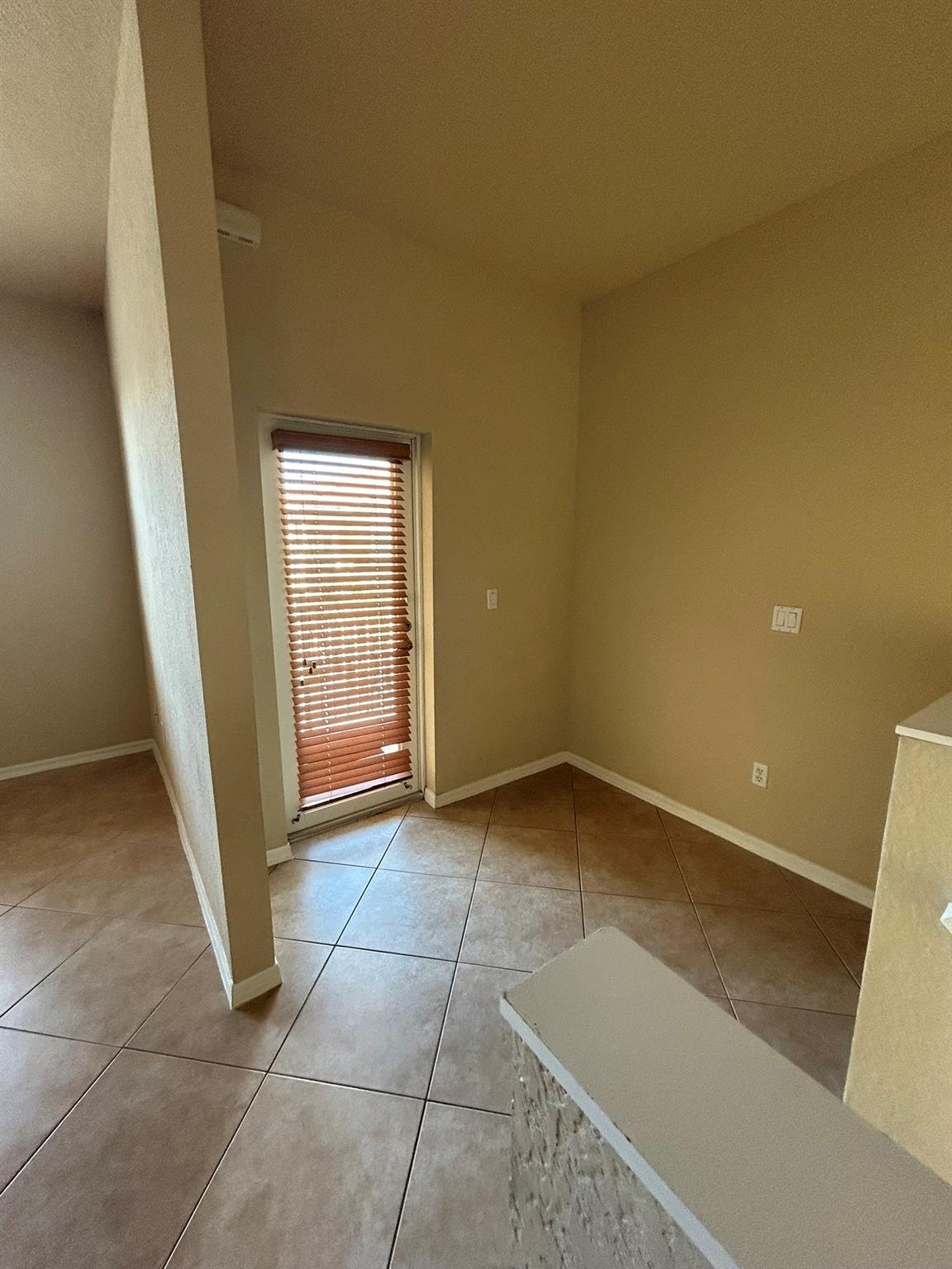 Hampton Hills Condo - Residential Lease