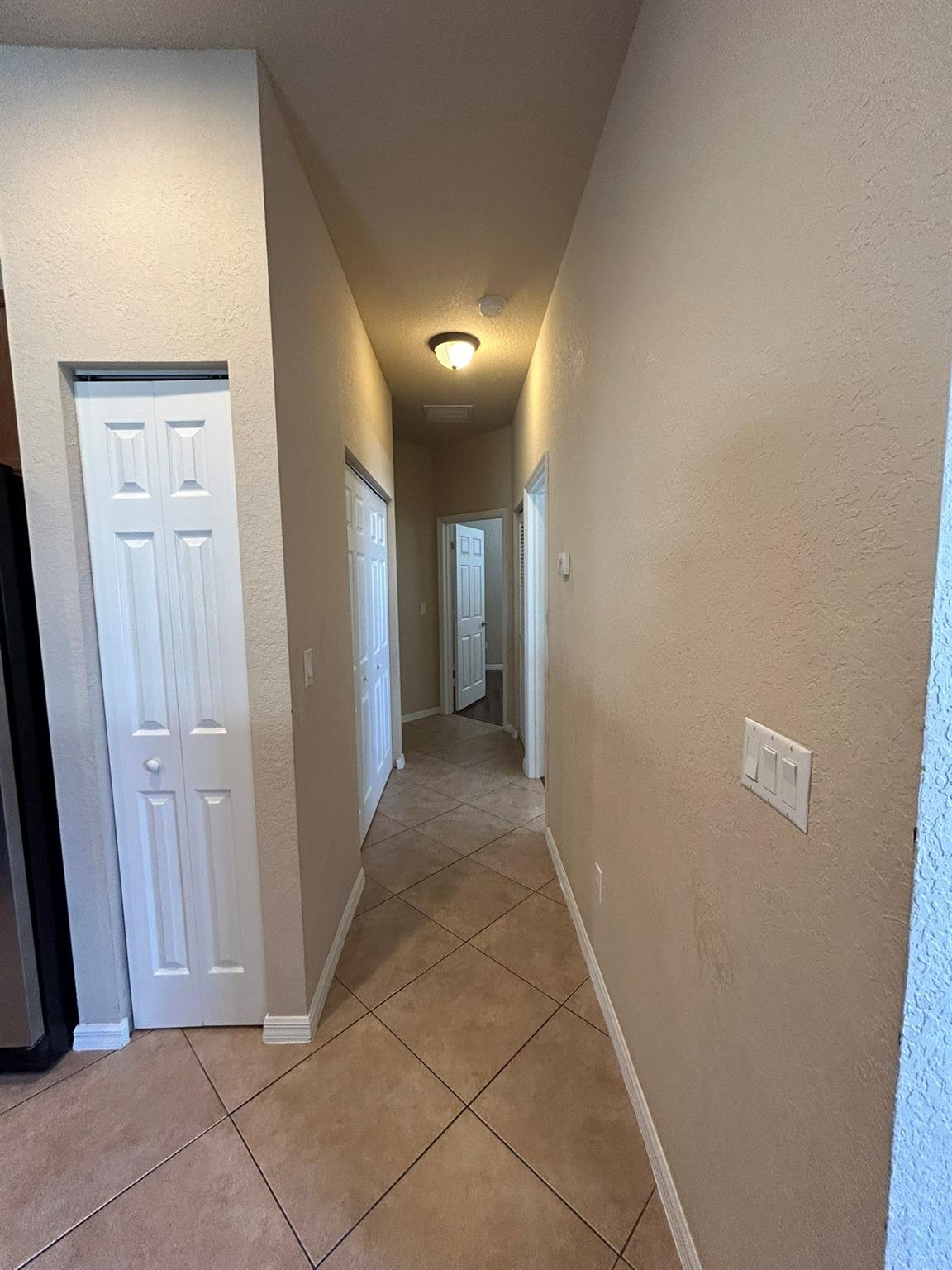 Hampton Hills Condo - Residential Lease