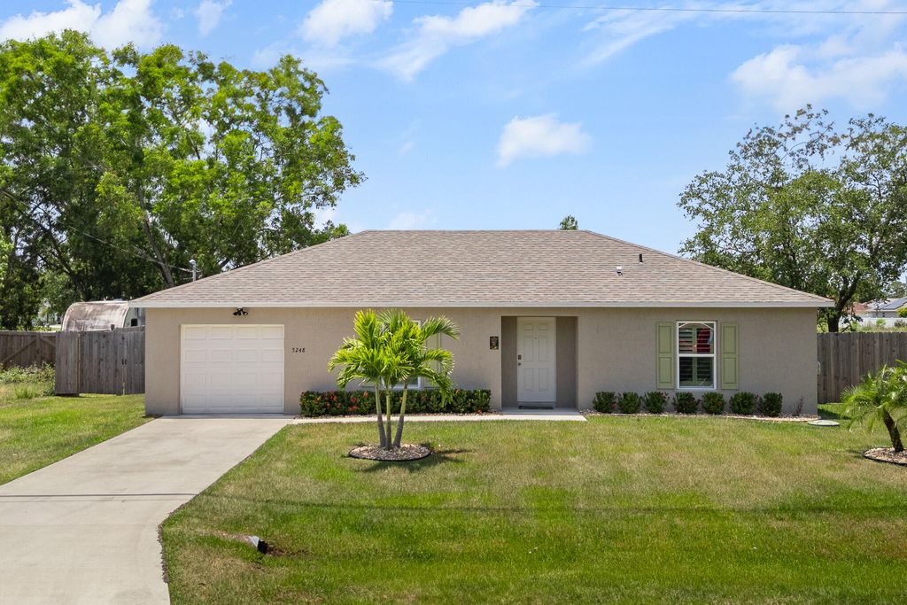 Photo of 5248 NW Gamma Street, Port Saint Lucie, FL 34986 (MLS # R11089737)