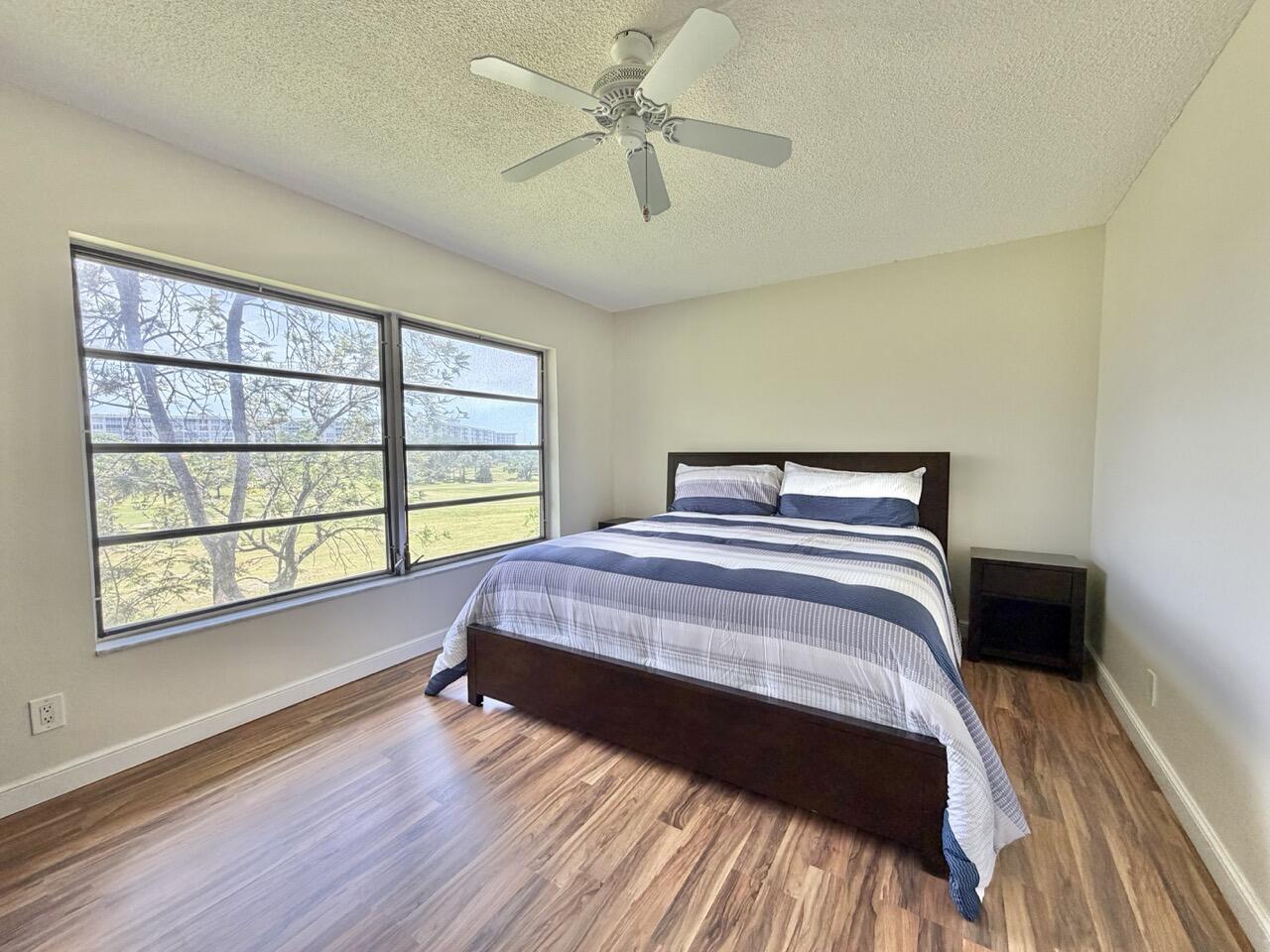 NO 1 PALM-AIRE COUNTRY CLUB - Residential