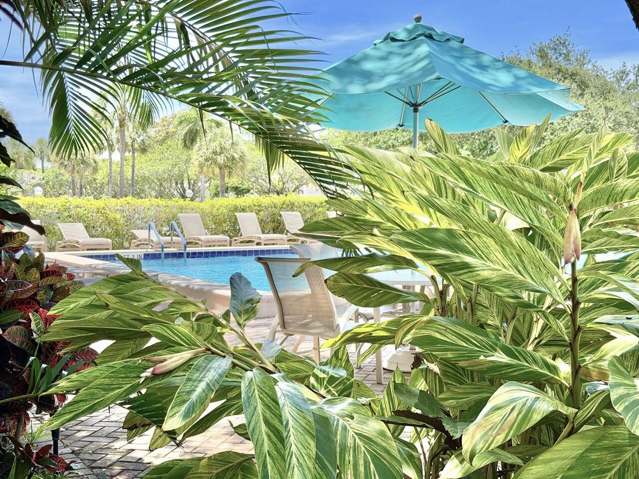 NO 1 PALM-AIRE COUNTRY CLUB - Residential