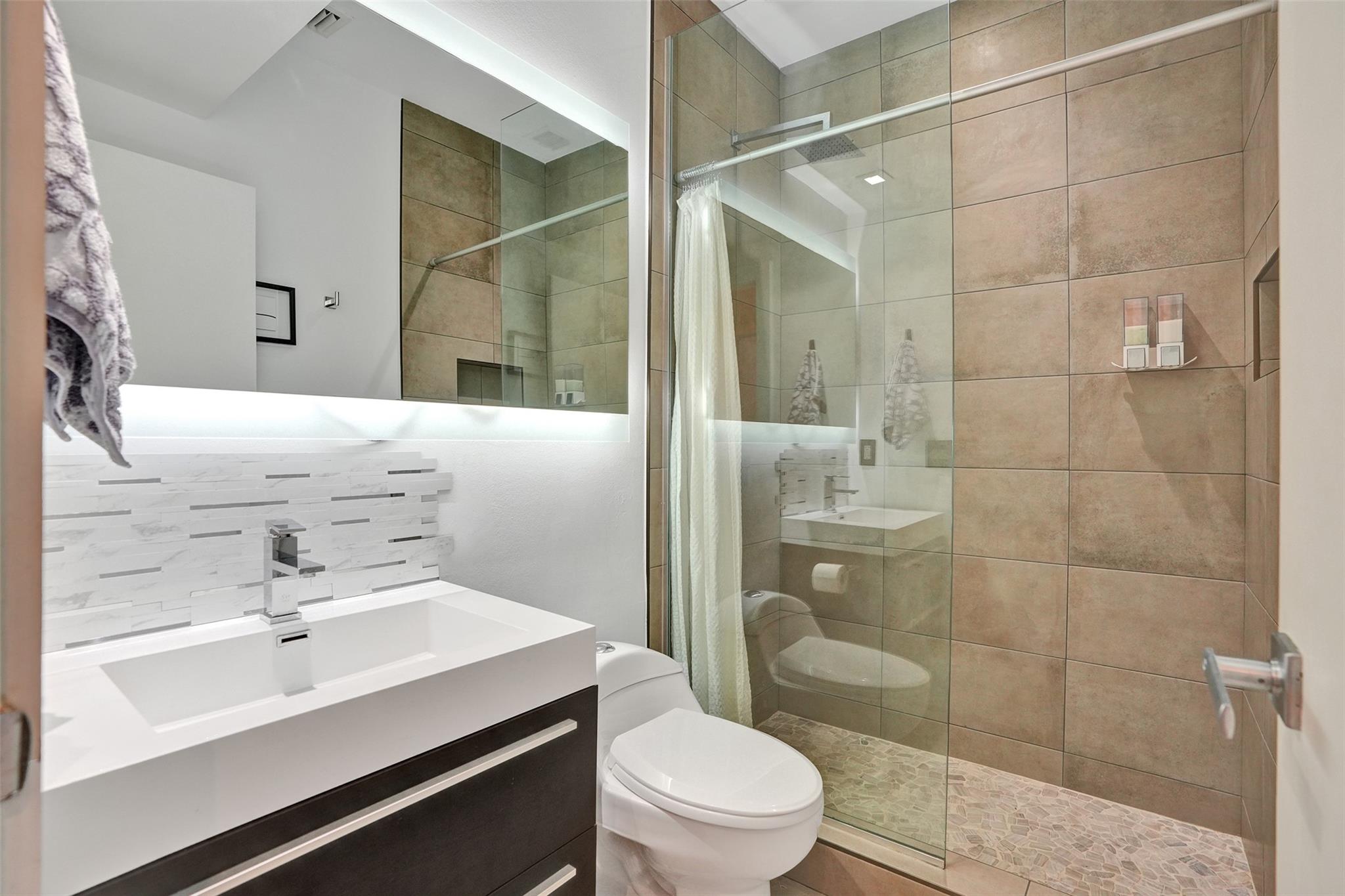 Toscana at Venetian Isles - Residential