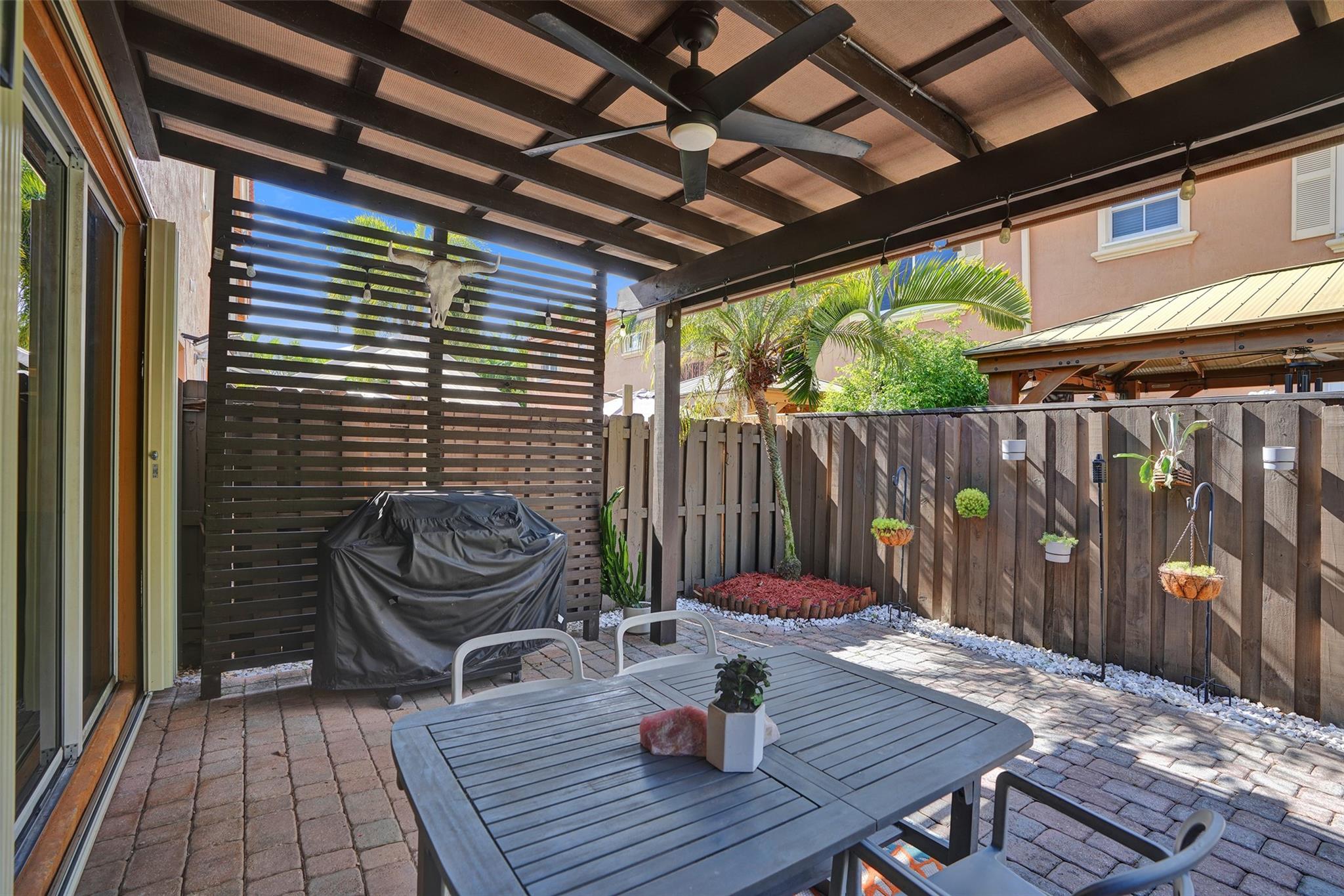 Toscana at Venetian Isles - Residential