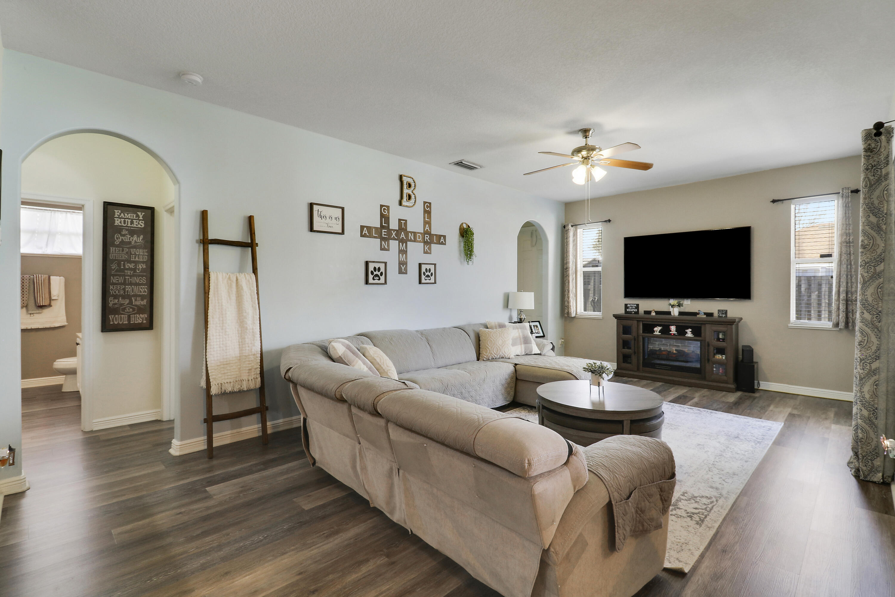 PORT ST LUCIE-SECTION 08 - Residential