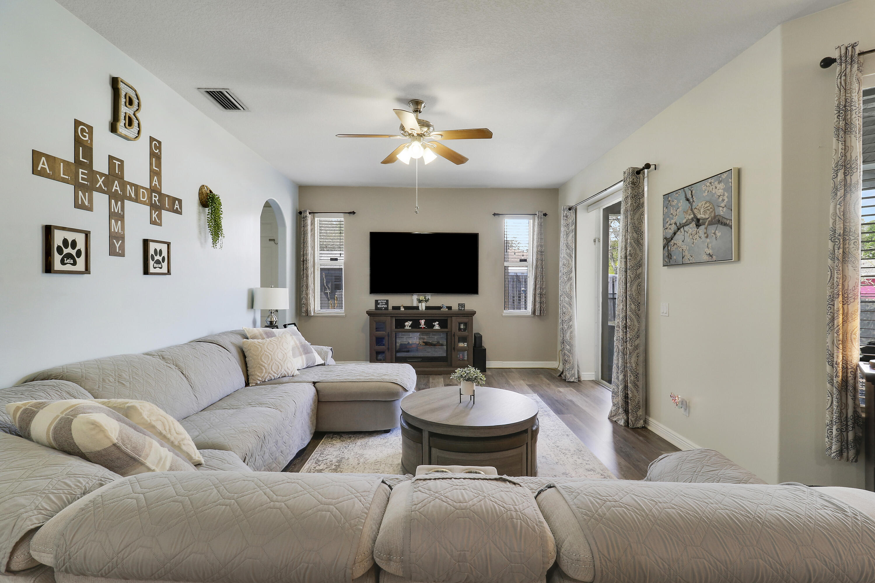 PORT ST LUCIE-SECTION 08 - Residential