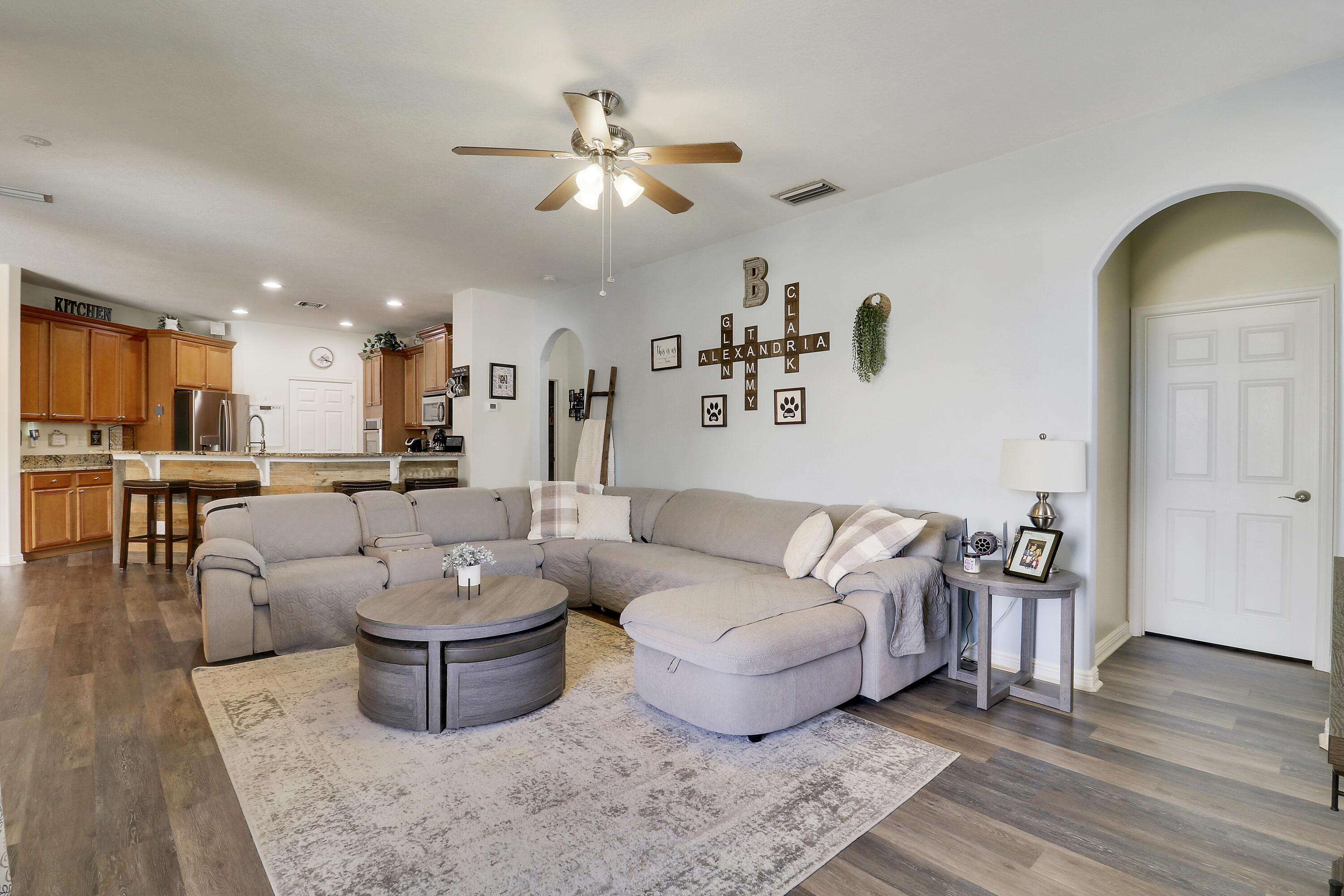 PORT ST LUCIE-SECTION 08 - Residential