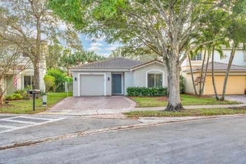 Photo of 4856 SE Duval Drive, Stuart, FL 34997 (MLS # B26007130)