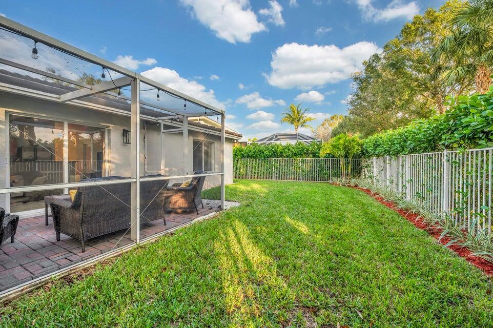 MARTINS CROSSING - Residential