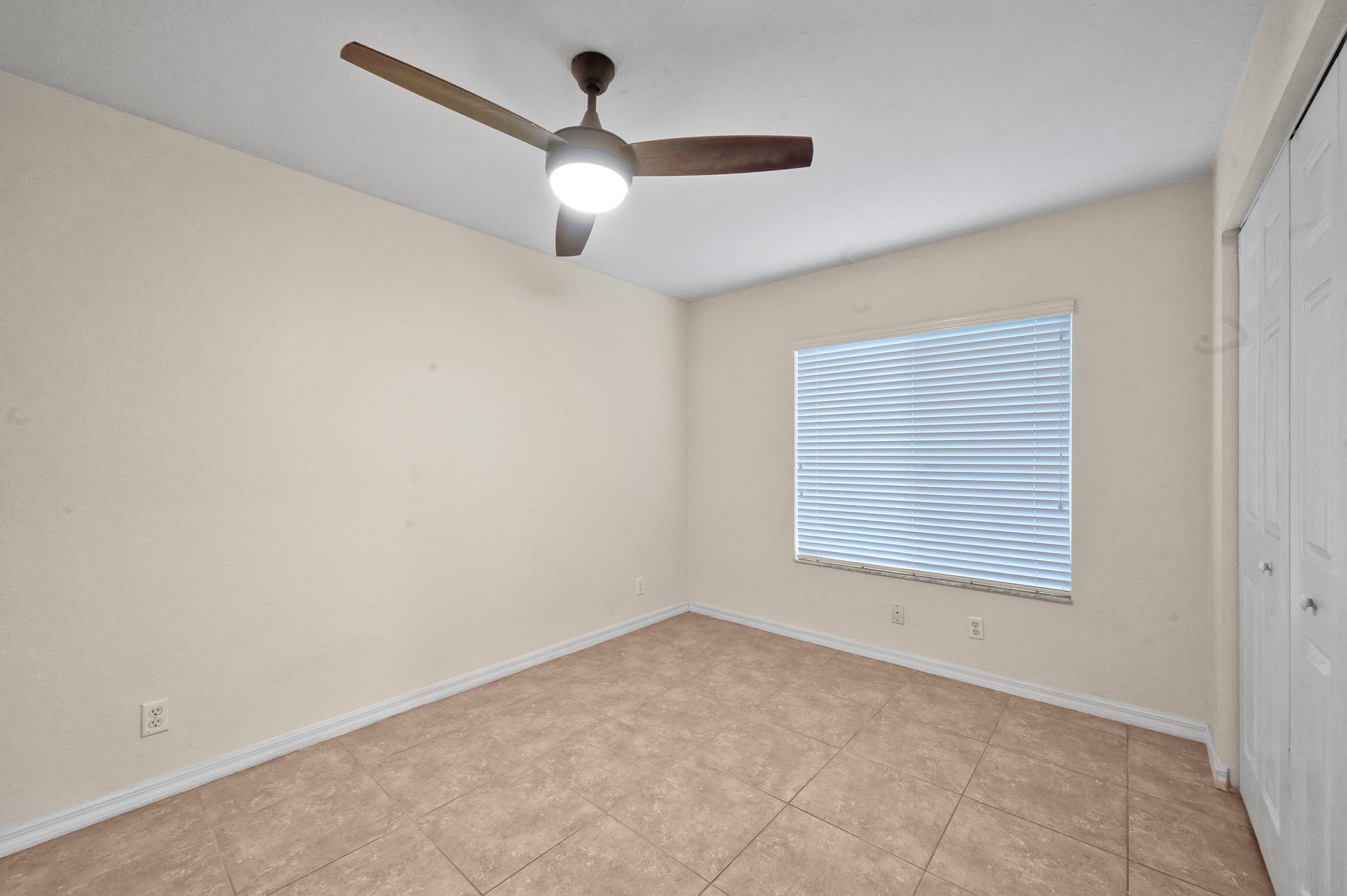 MARTINS CROSSING - Residential