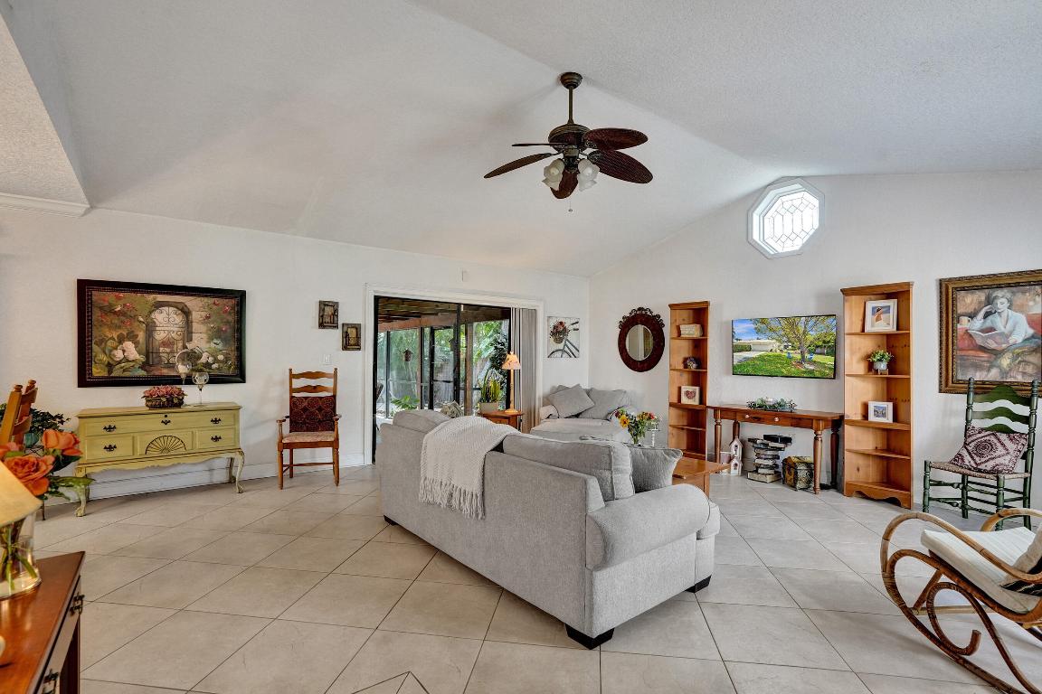 894 Camino Gardens Lane