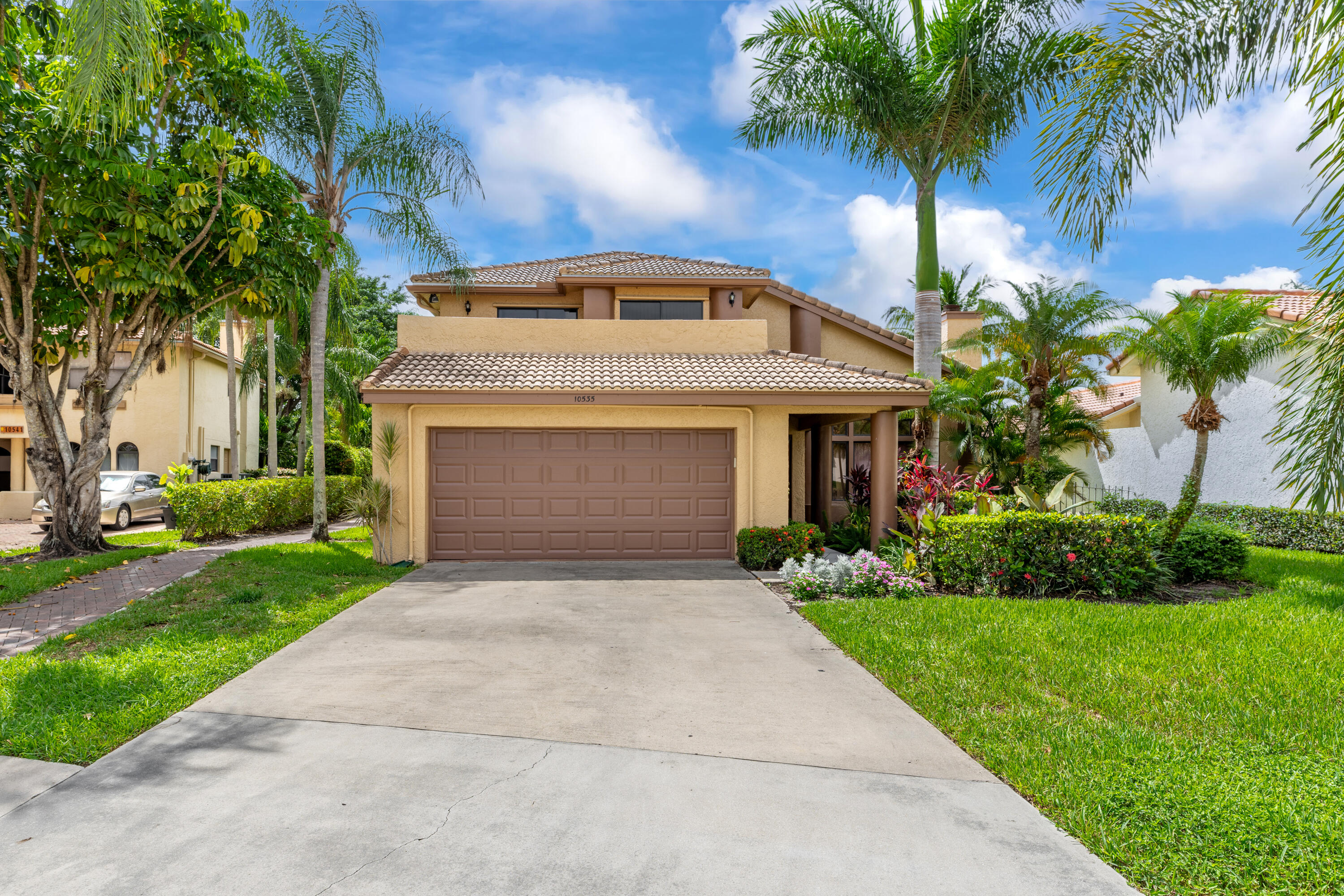 10535 Santa Laguna Drive
