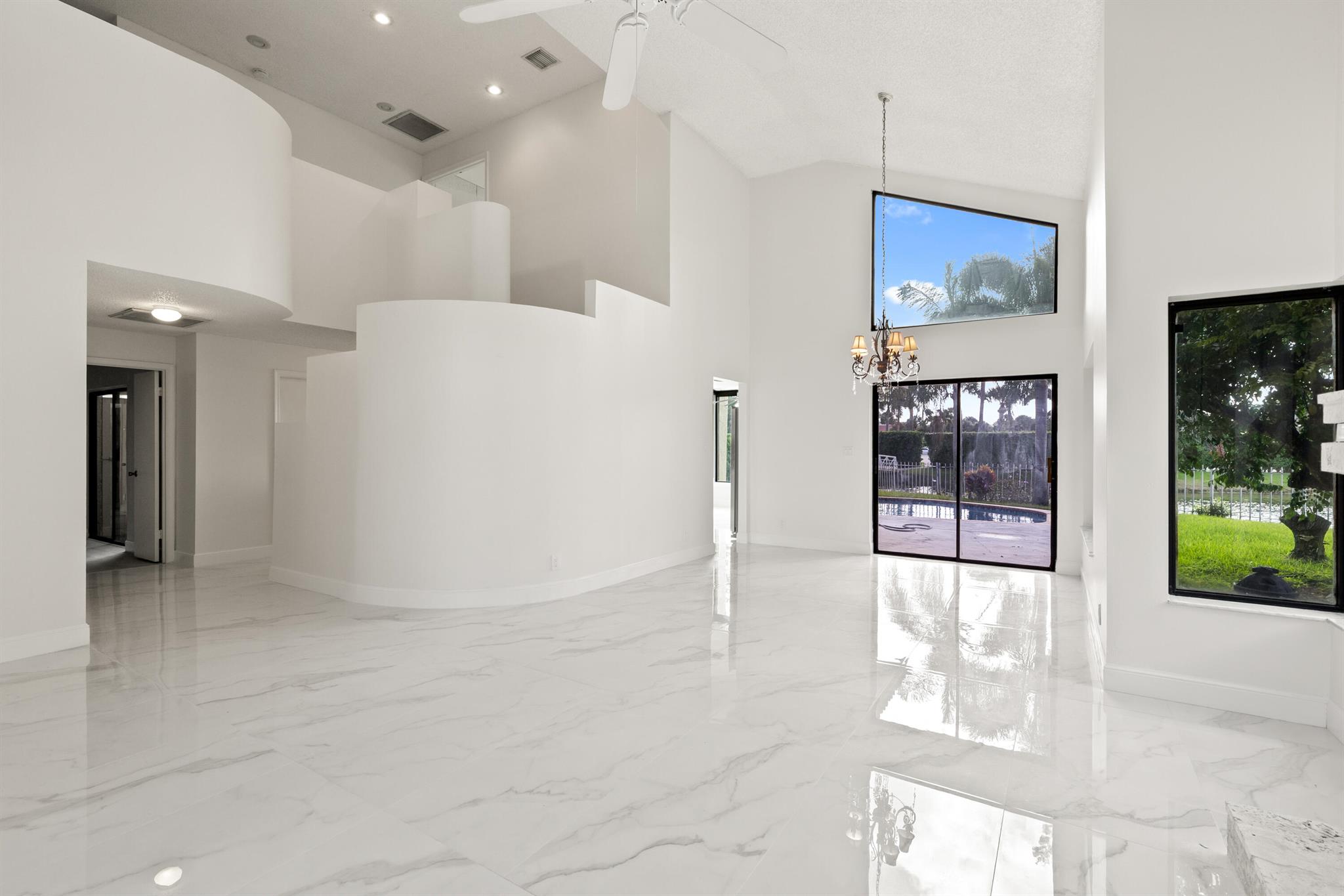10535 Santa Laguna Drive