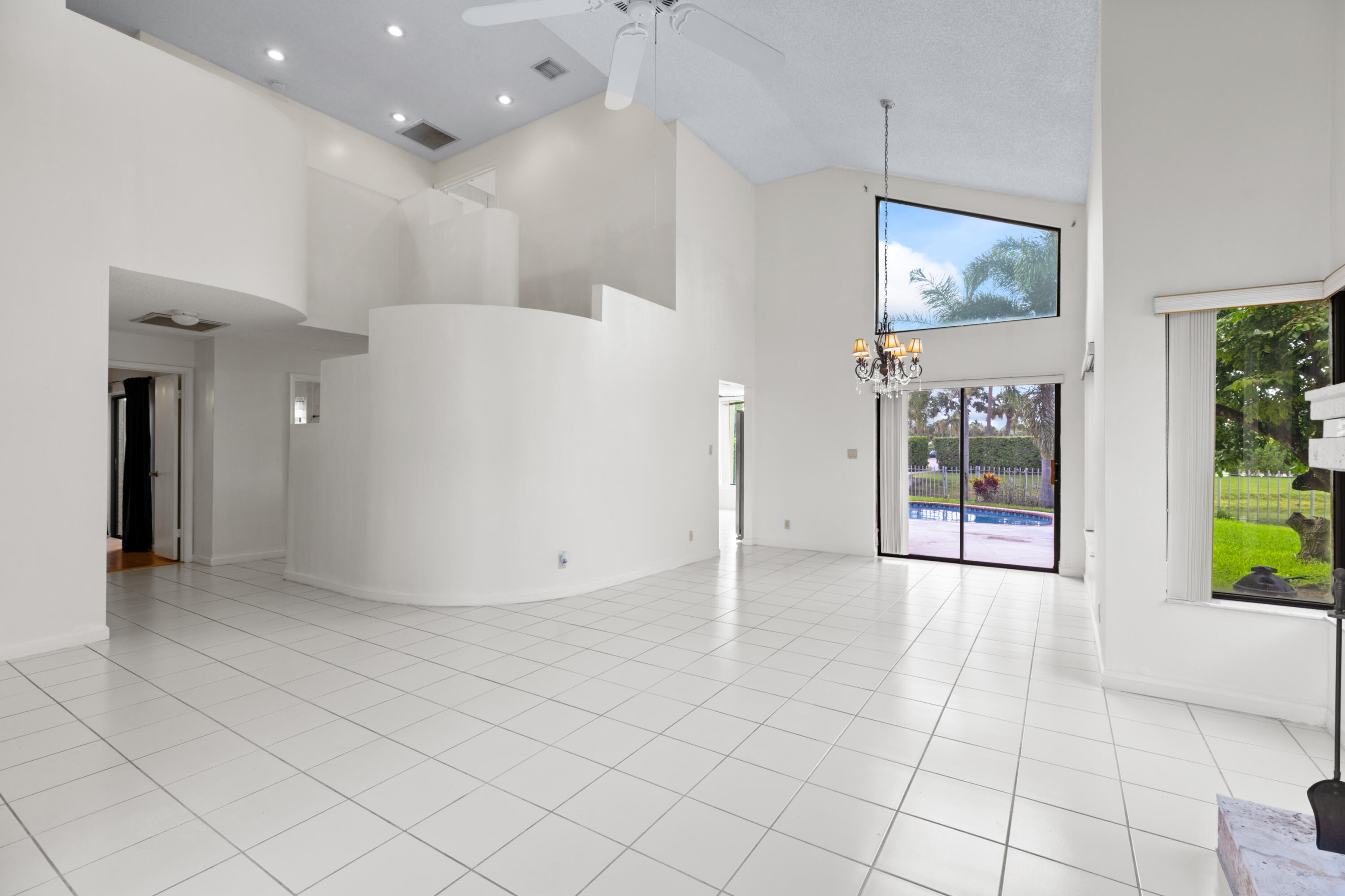 10535 Santa Laguna Drive