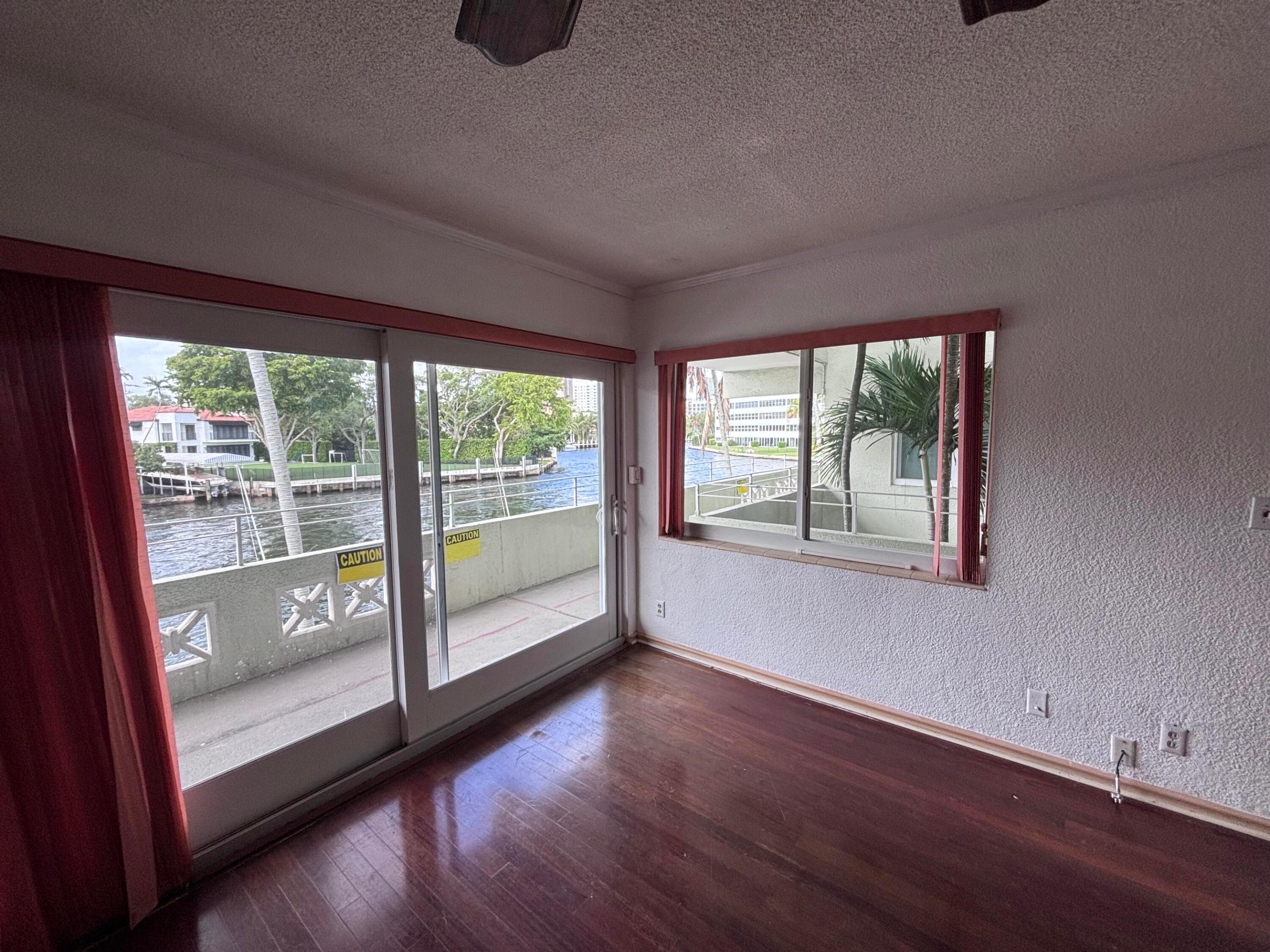 RIVERVIEW GARDEN APARTMENTS - Residential