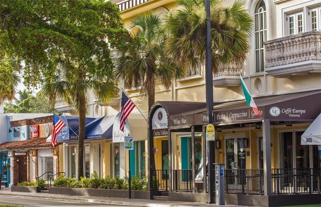 RIVERVIEW GARDEN APARTMENTS - Residential