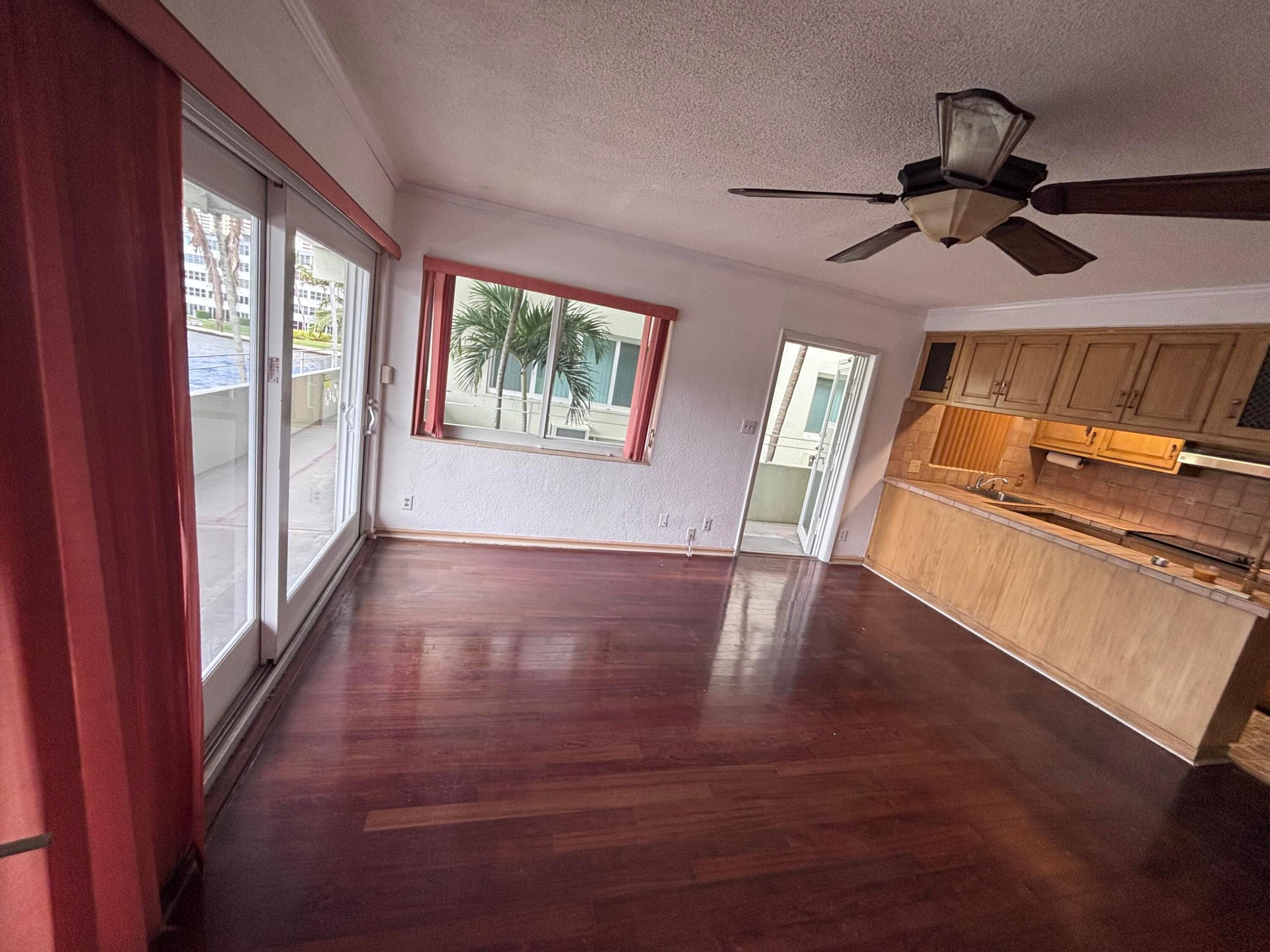 RIVERVIEW GARDEN APARTMENTS - Residential