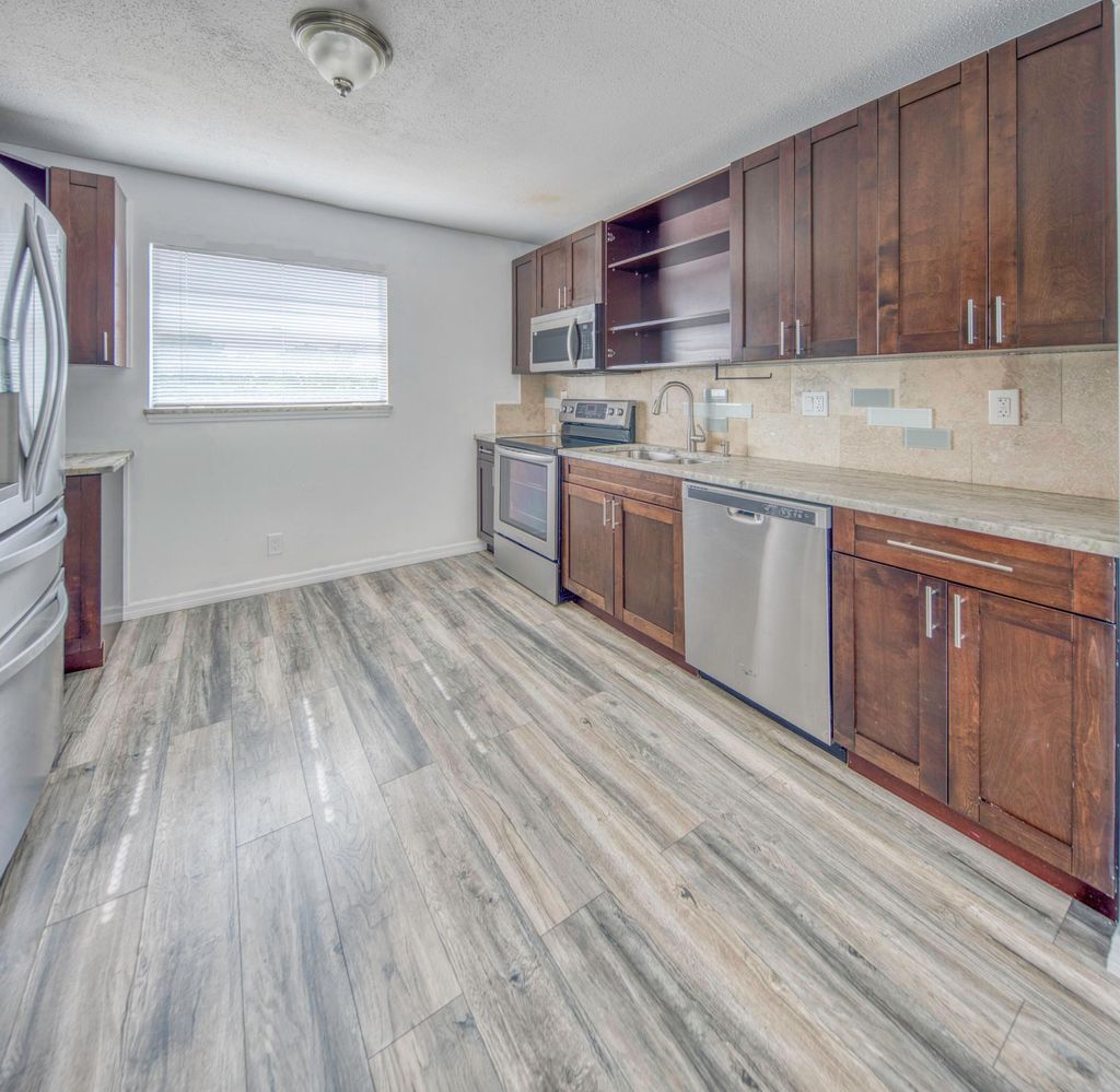 Photo of 216 S Ocean Breeze #Upstairs, Lake Worth Beach, FL 33460 (MLS # B26030167)