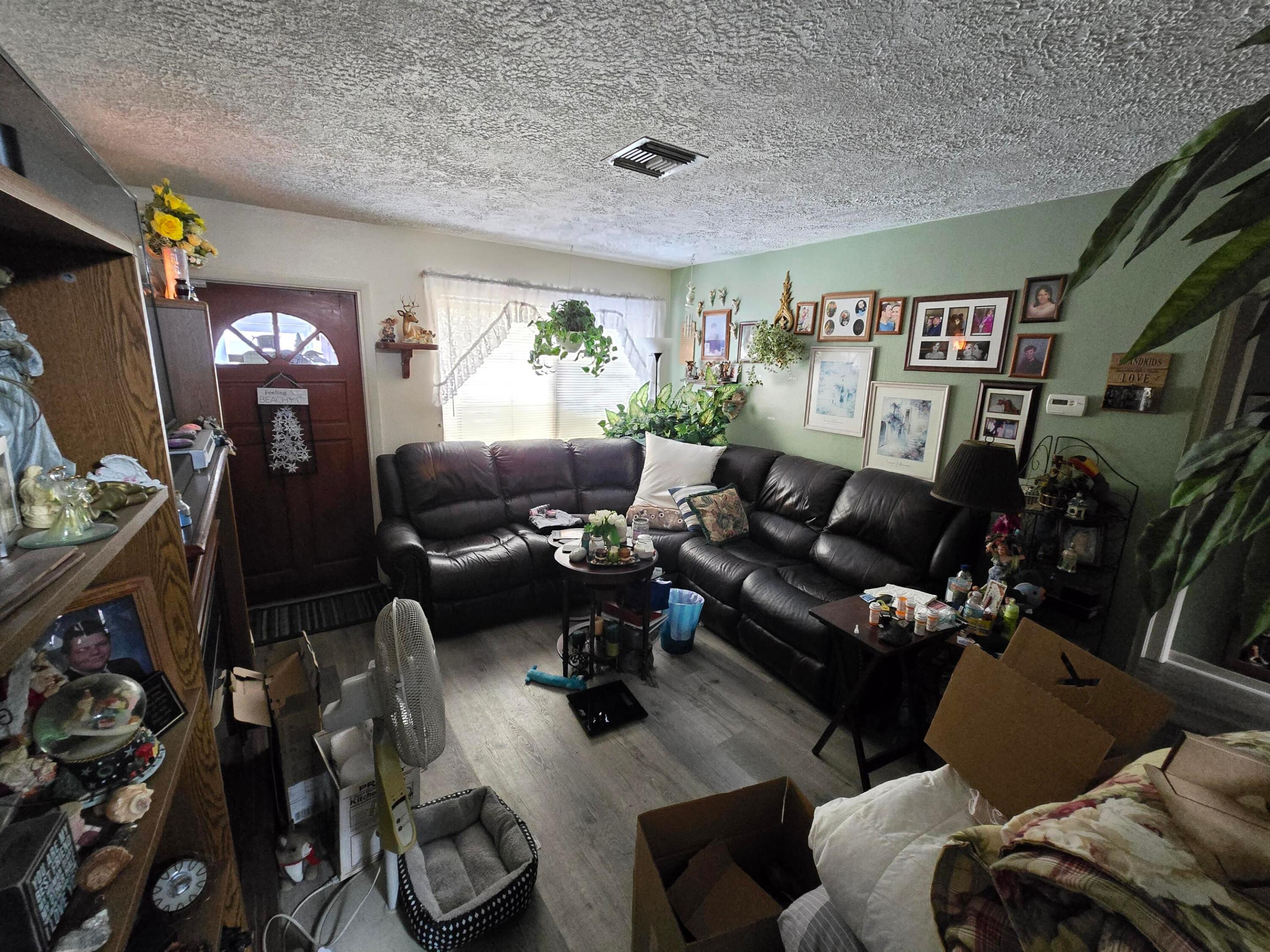 DIXIE GARDENS UNIT 2 - Residential