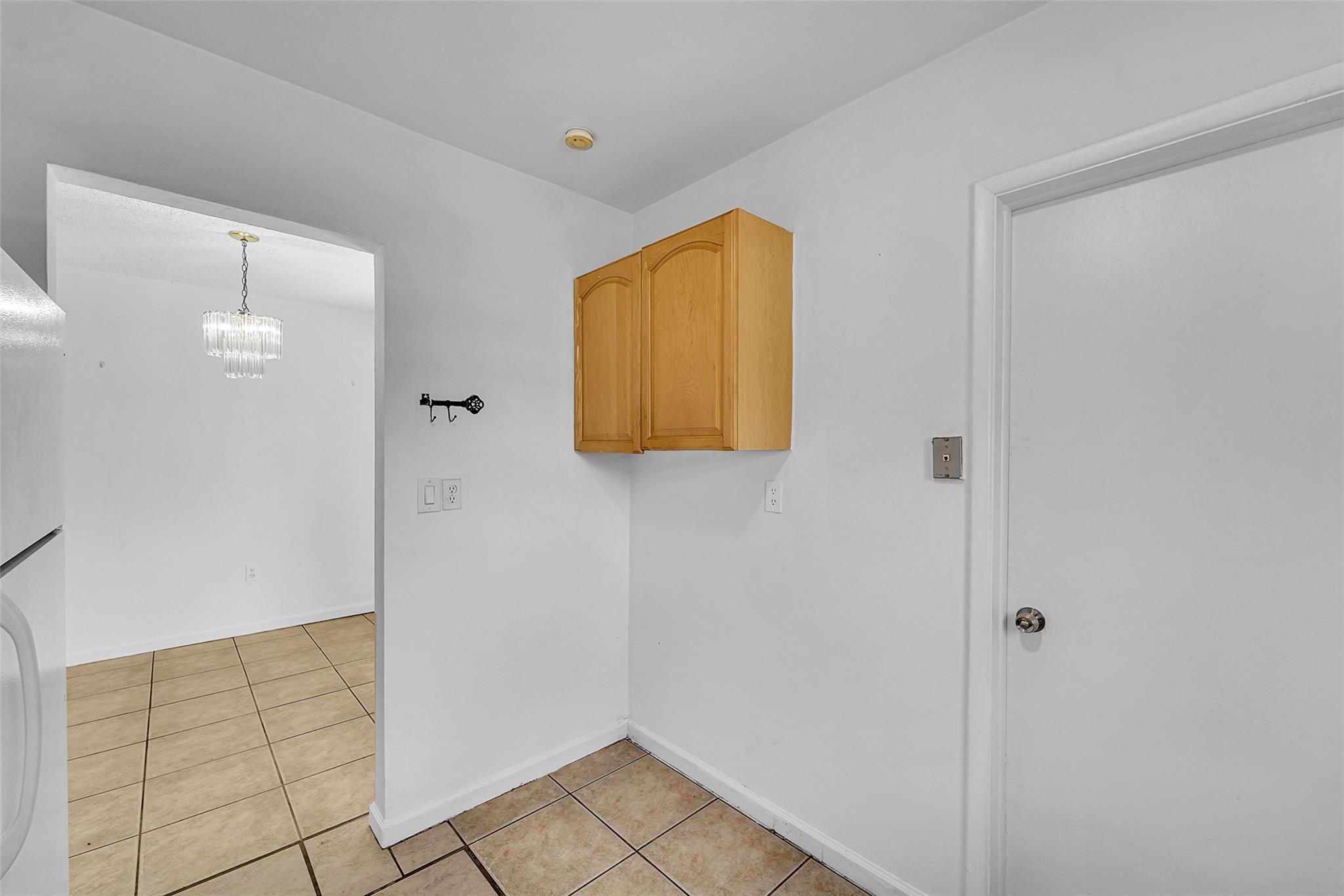 MIRAMAR SEC 8 - Residential Lease
