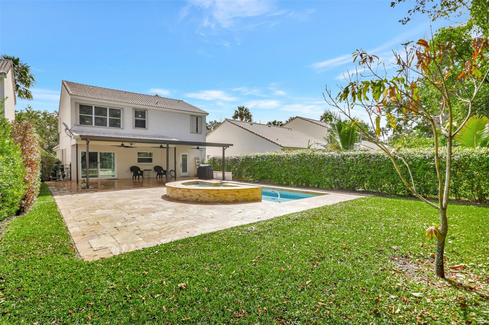 Woodside Estates 127-10 B - Residential