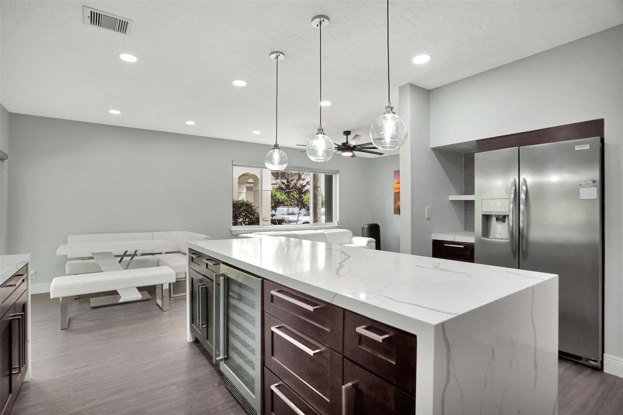 Woodside Estates 127-10 B - Residential