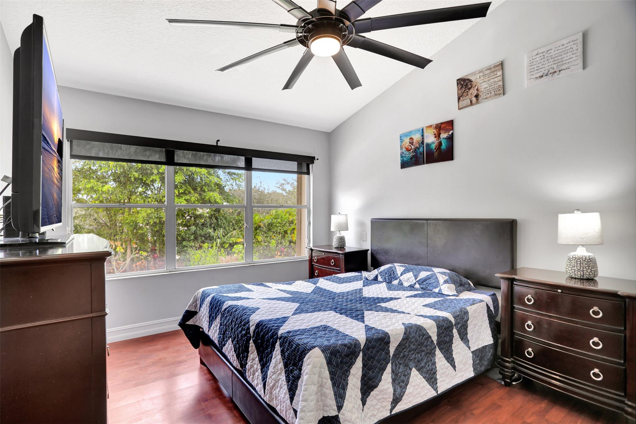 Woodside Estates 127-10 B - Residential