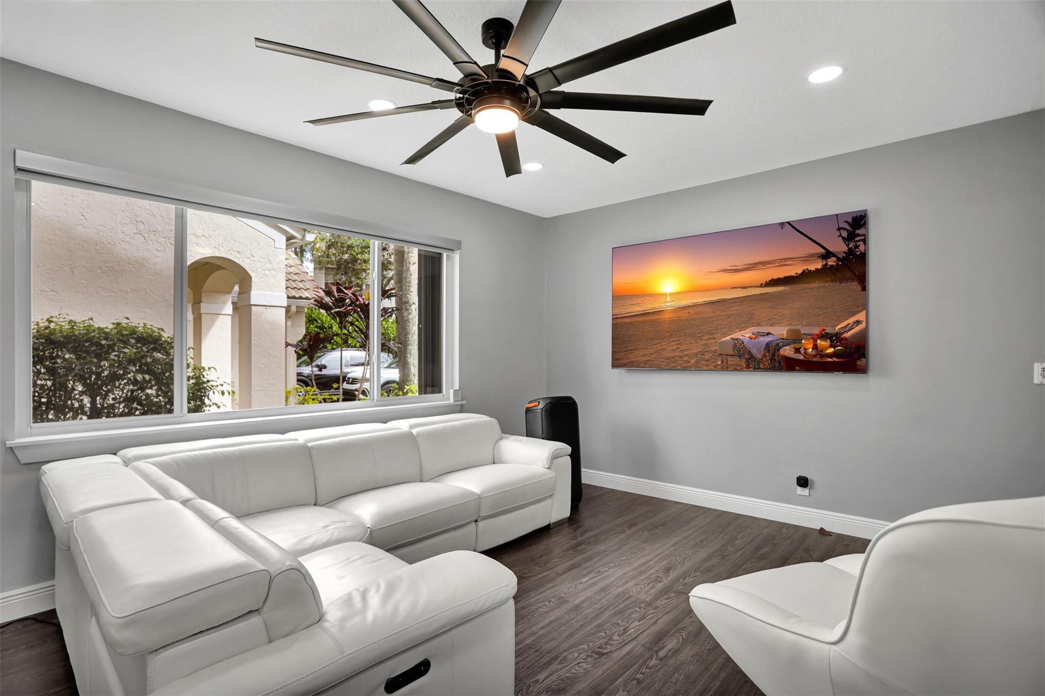 Woodside Estates 127-10 B - Residential