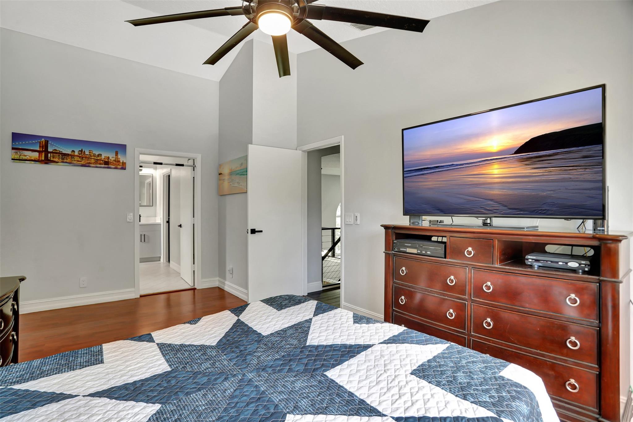 Woodside Estates 127-10 B - Residential