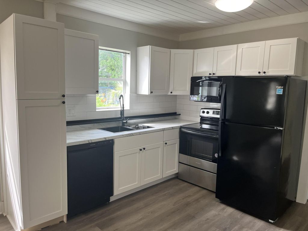 Photo of 1908 M Avenue, Fort Pierce, FL 34950 (MLS # R11030610)