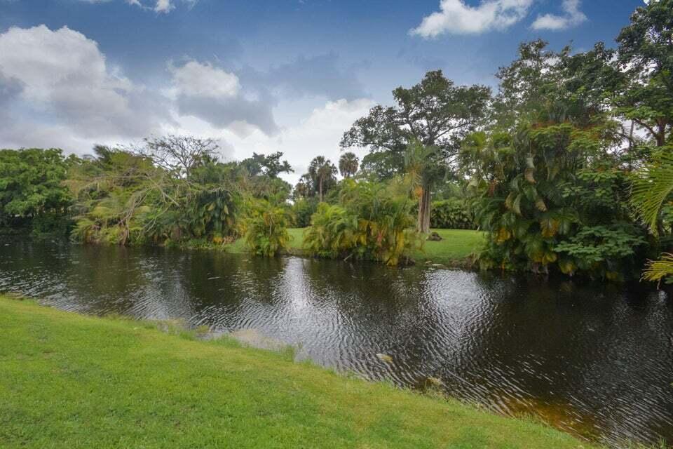 PARKSIDE - Residential