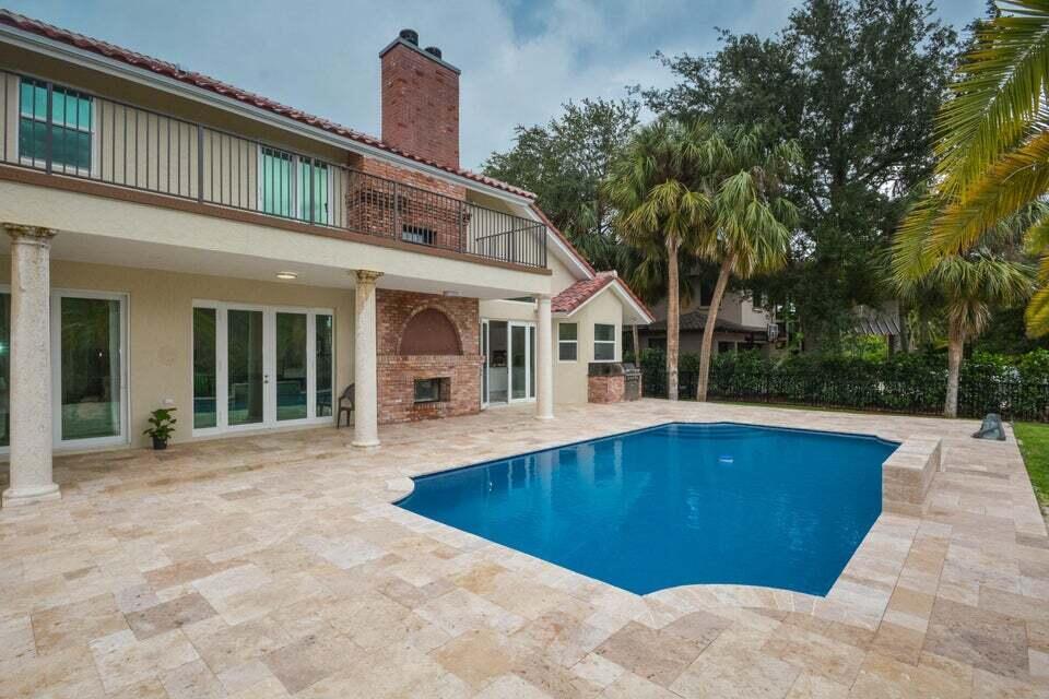 PARKSIDE - Residential