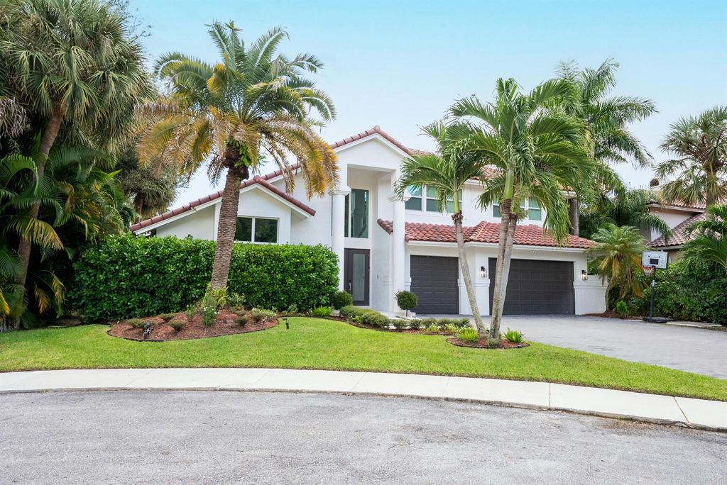 Photo of 934 SW 21st Way, Boca Raton, FL 33486 (MLS # R11133081)
