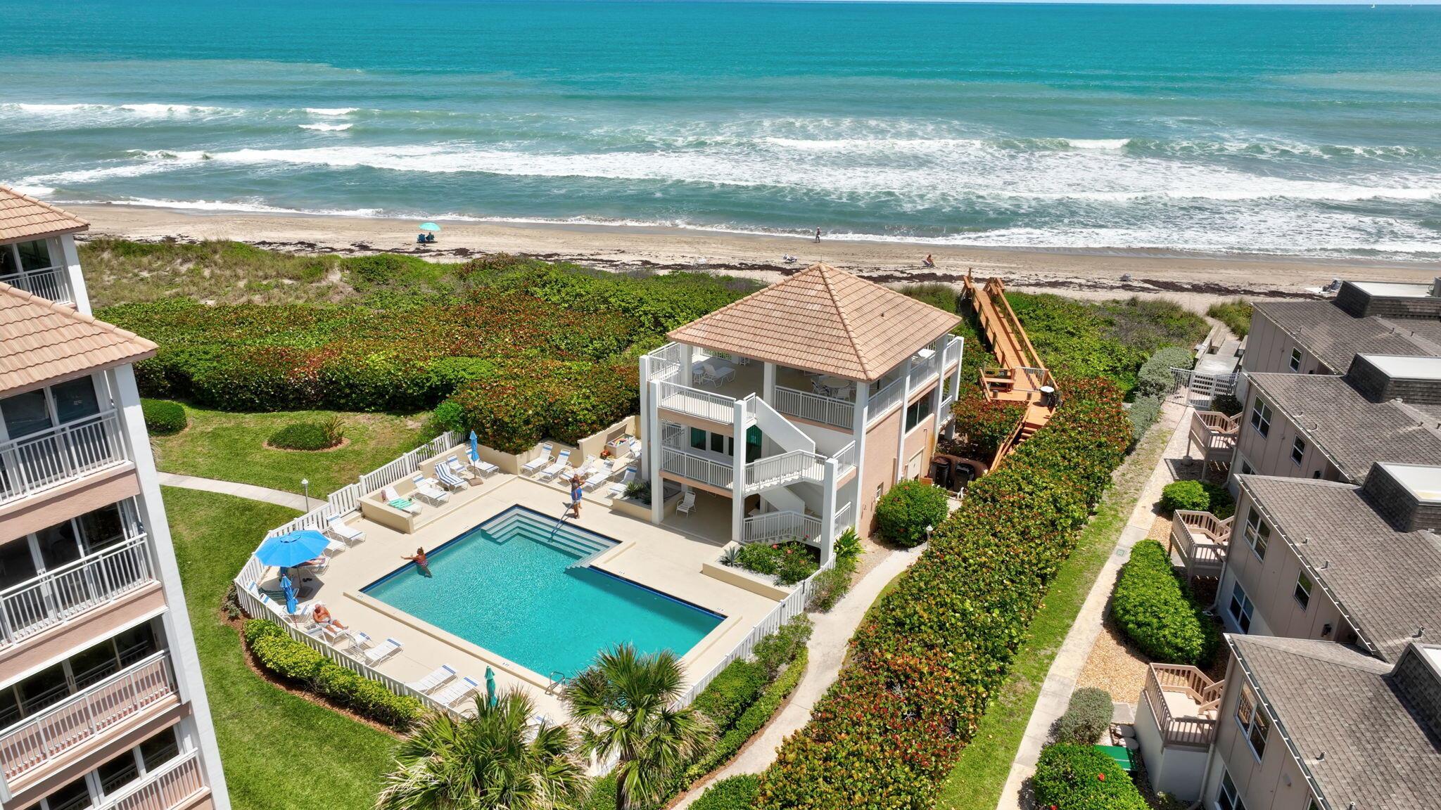 HUTCHINSON HOUSE CONDO - Residential Lease