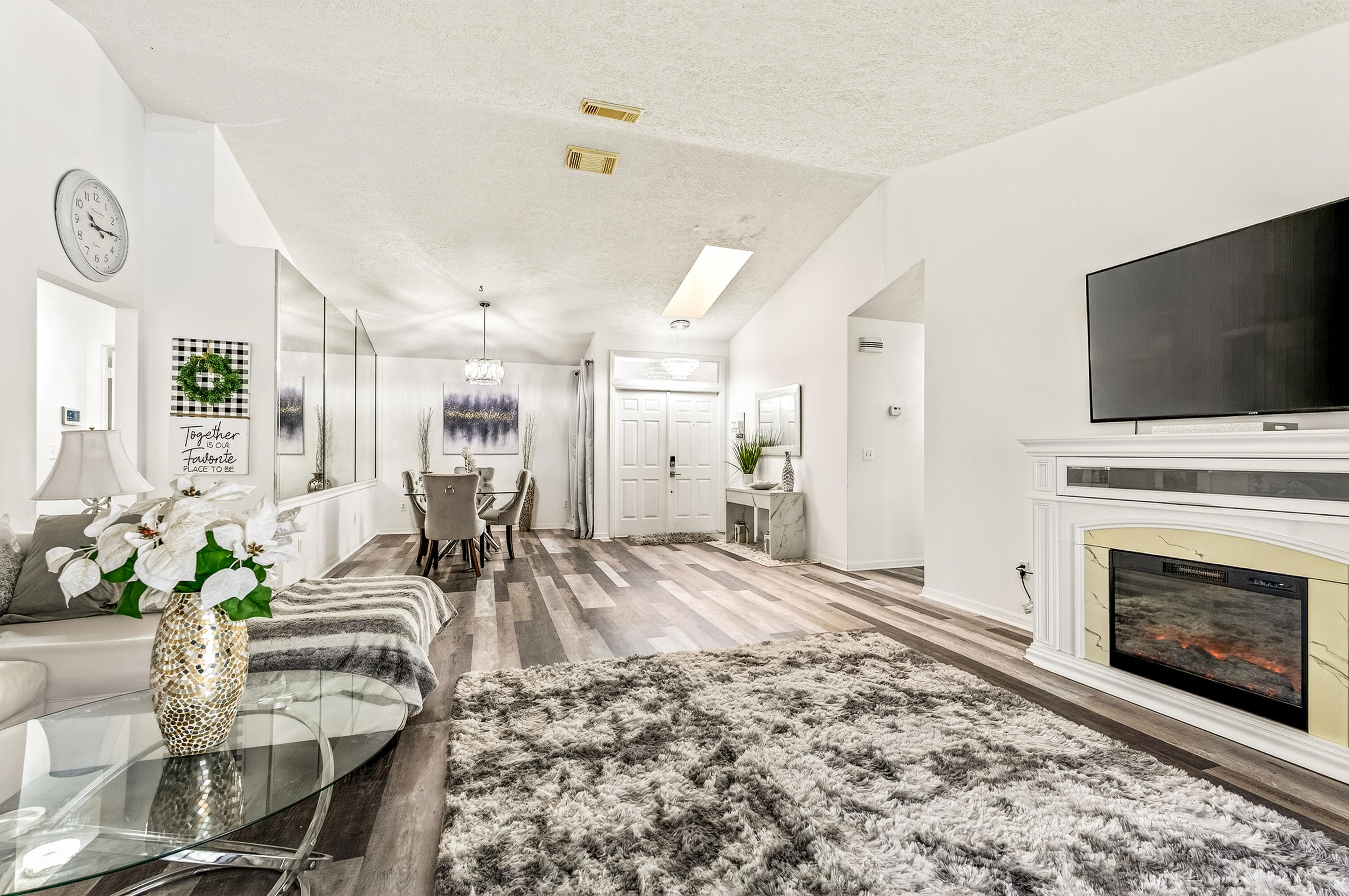 PORT ST LUCIE SECTION 8 - Residential