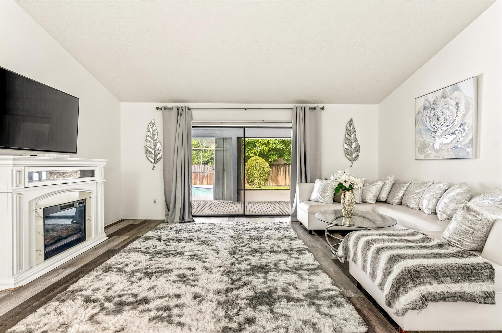 PORT ST LUCIE SECTION 8 - Residential