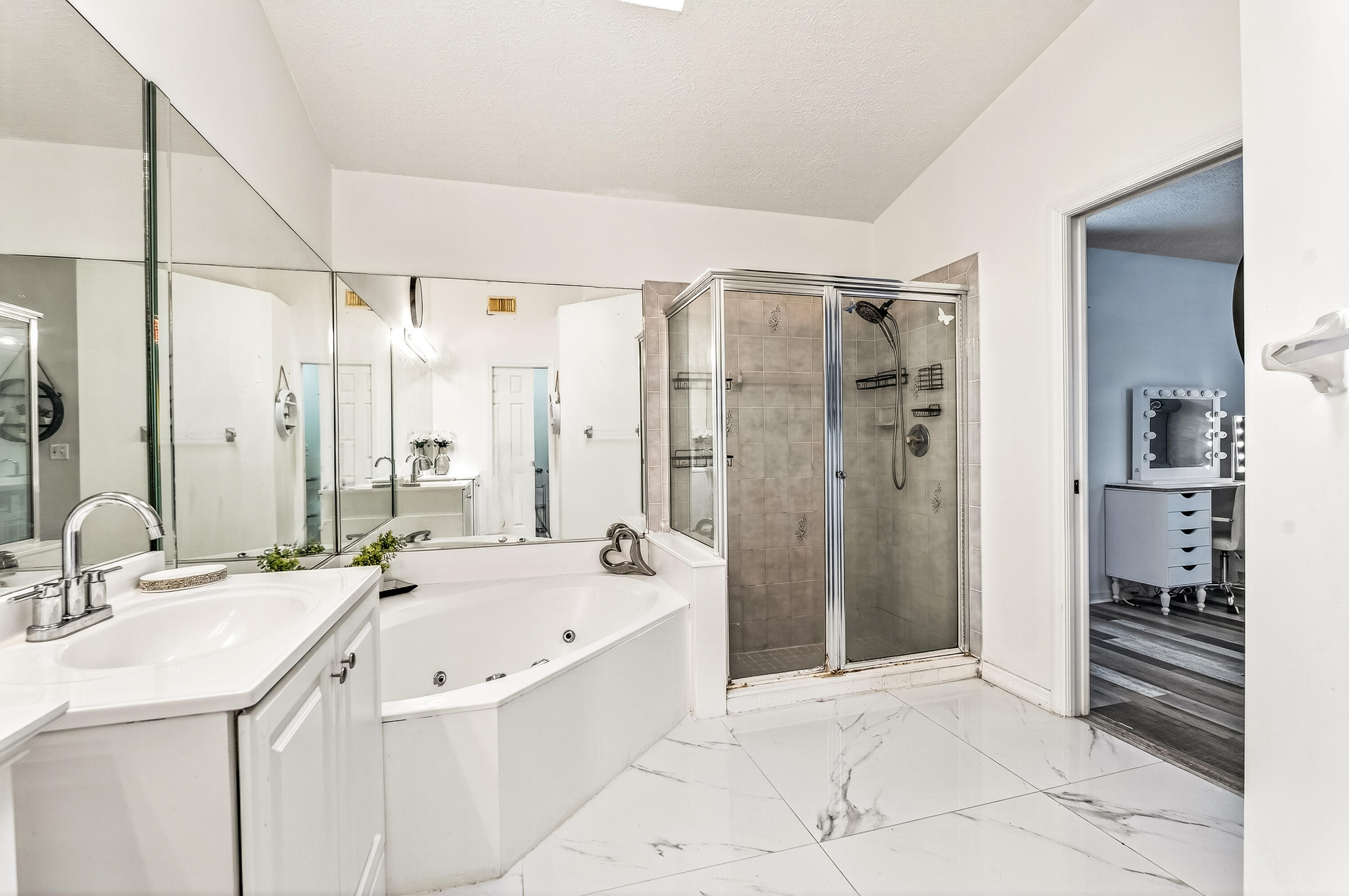 PORT ST LUCIE SECTION 8 - Residential