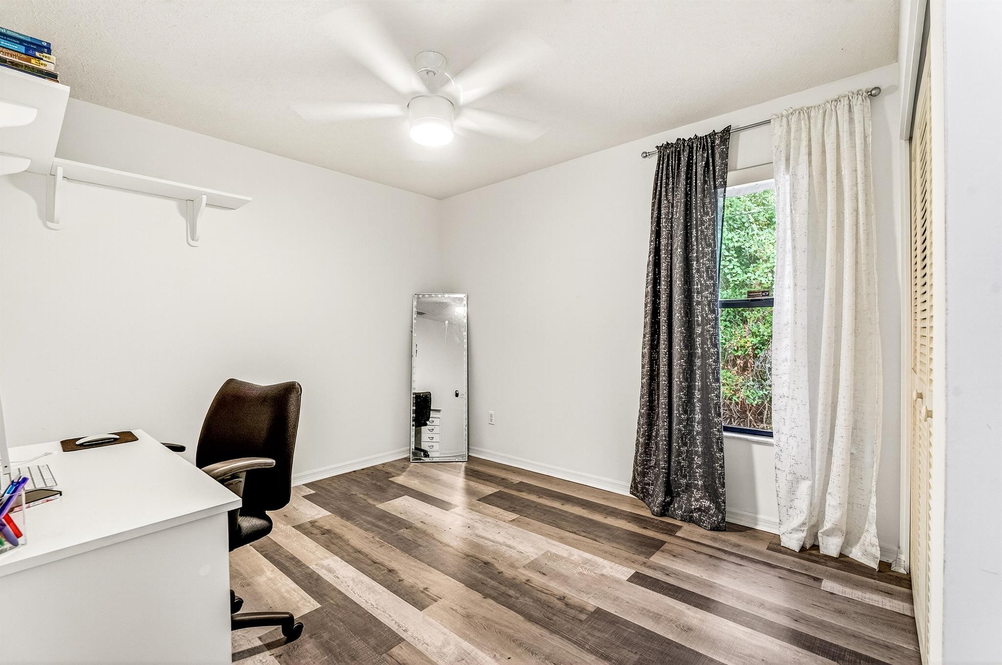 PORT ST LUCIE SECTION 8 - Residential