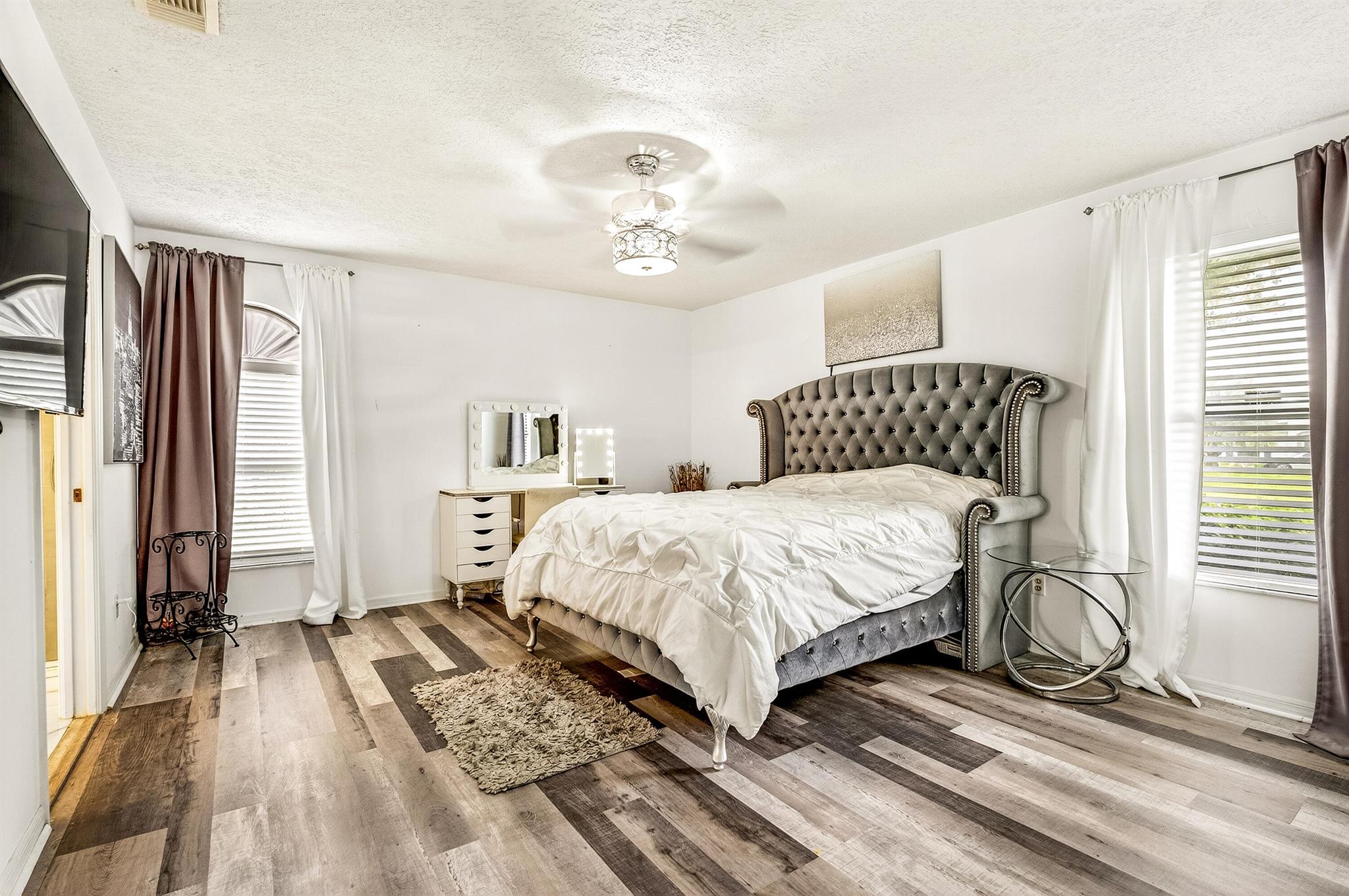 PORT ST LUCIE SECTION 8 - Residential