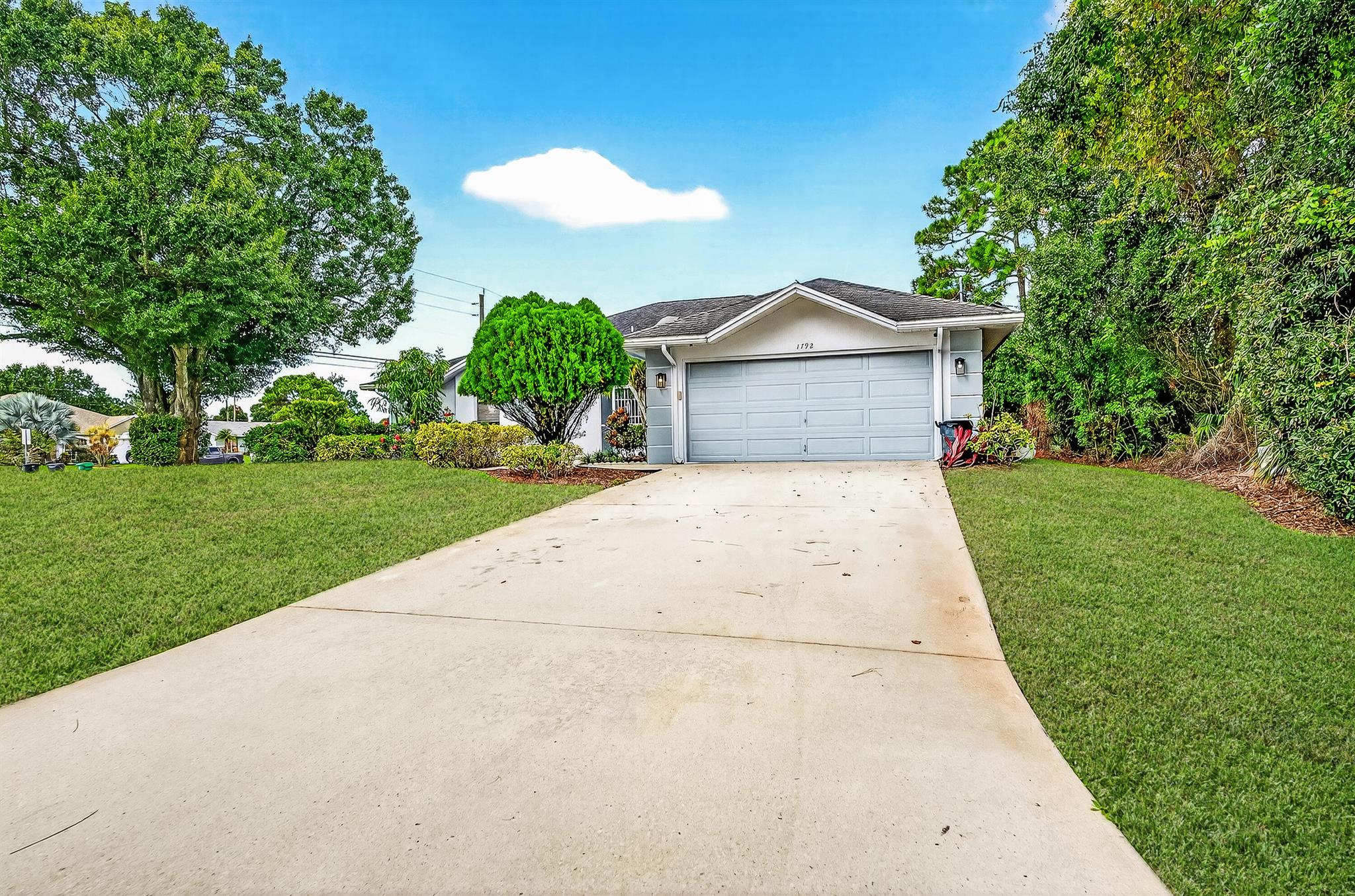 PORT ST LUCIE SECTION 8 - Residential