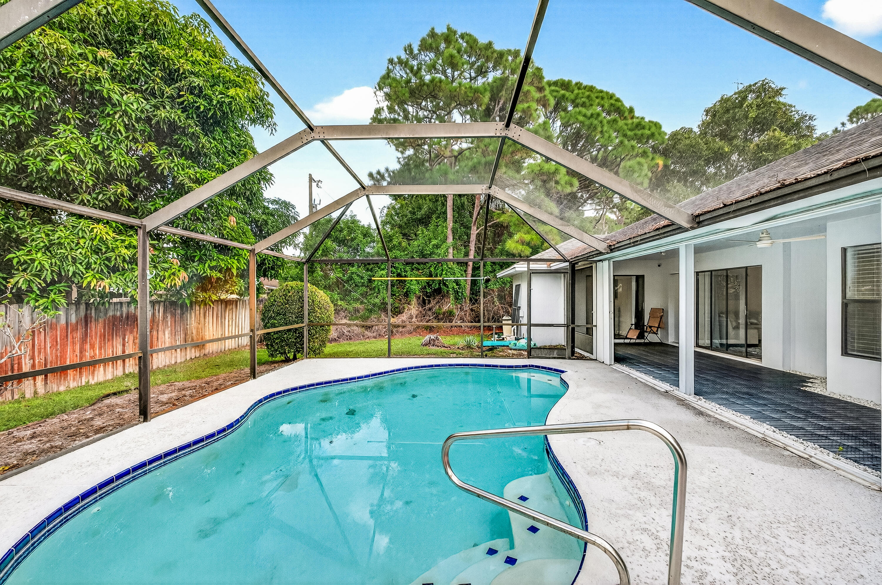 PORT ST LUCIE SECTION 8 - Residential